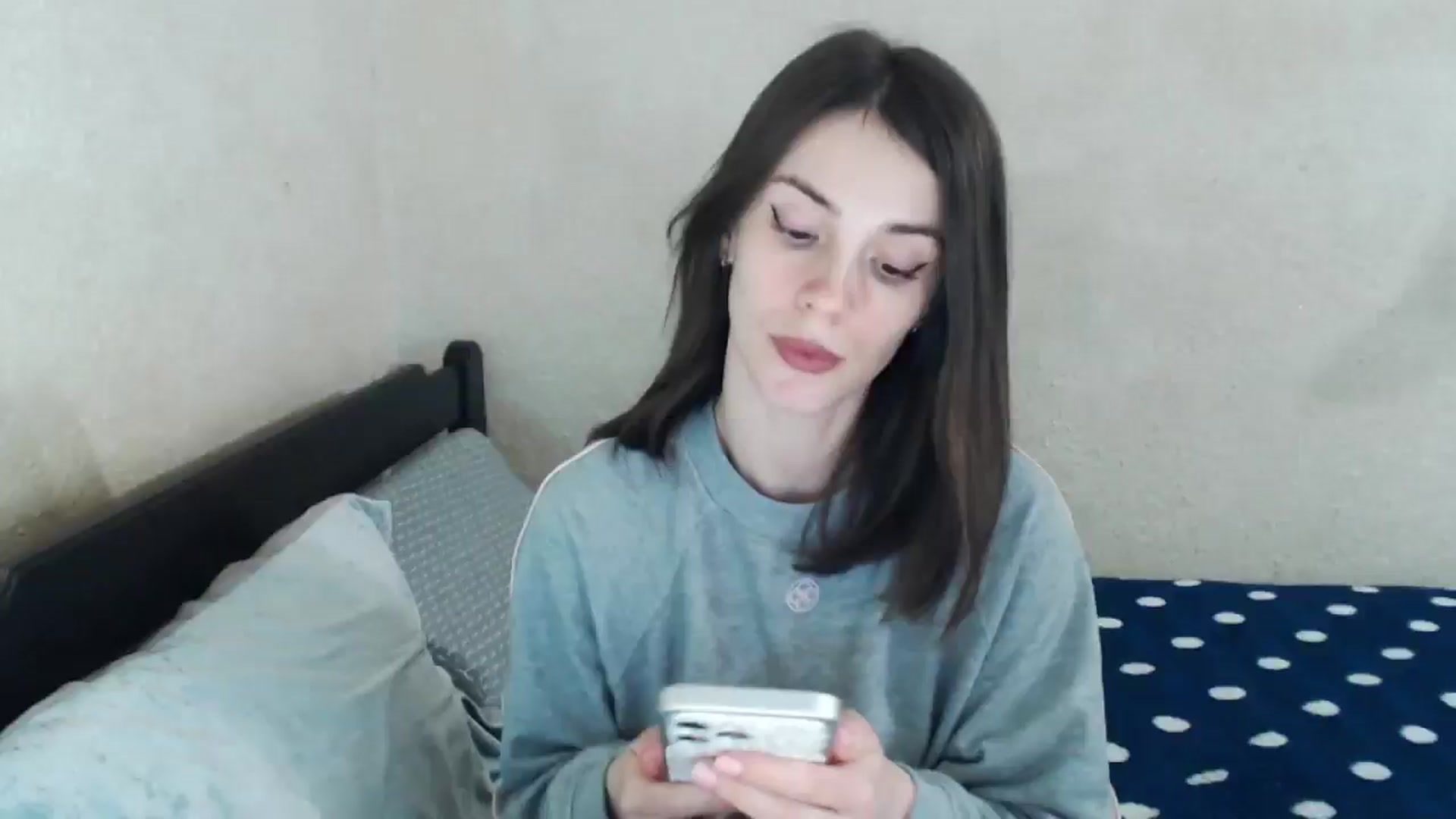 Gallery image thumbnail from MiaRoony's myfreecams stream on, 04/05/2026, 17:41 image 12 of 20
