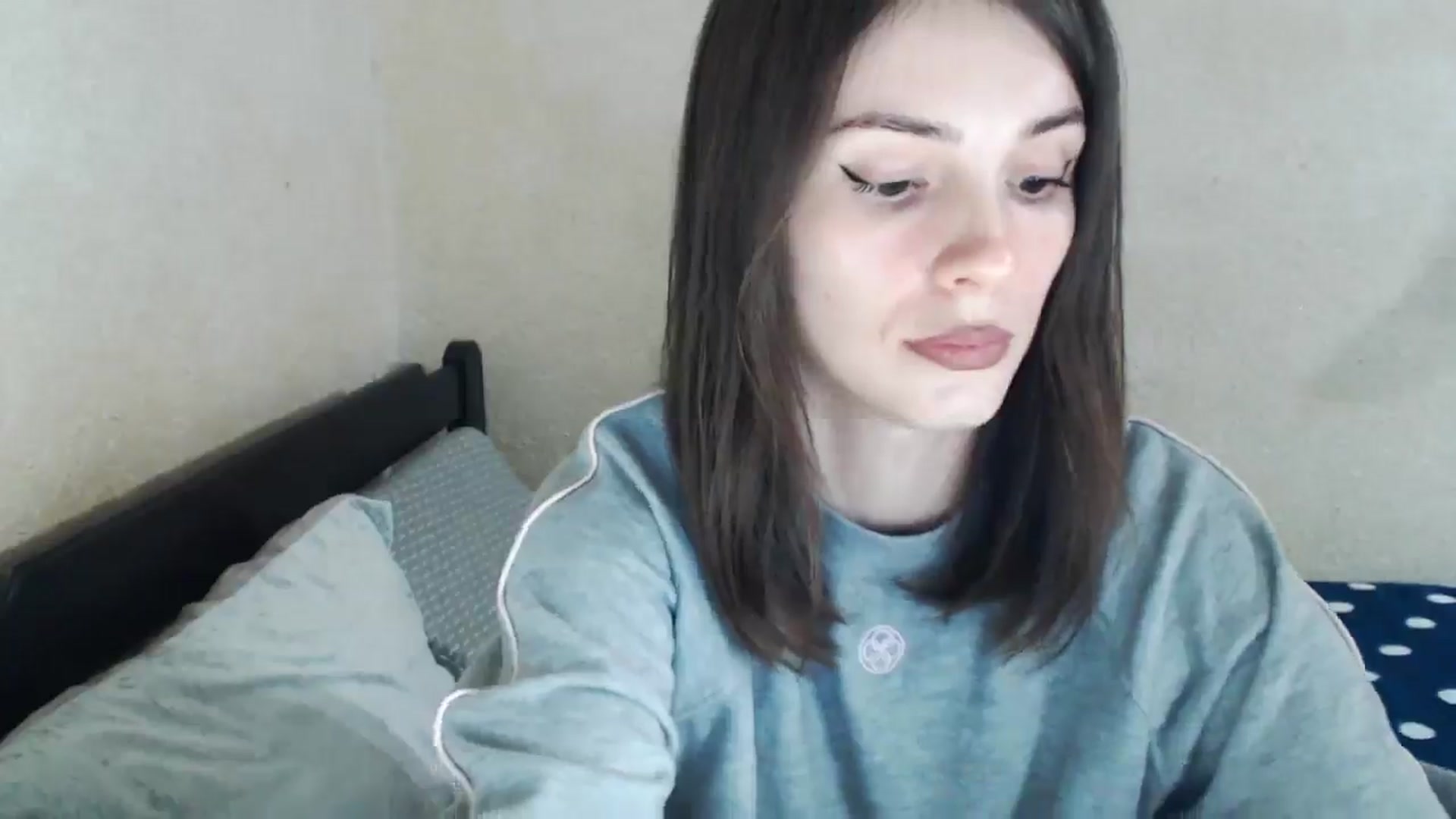 Gallery image thumbnail from MiaRoony's myfreecams stream on, 04/05/2026, 18:51 image 2 of 20
