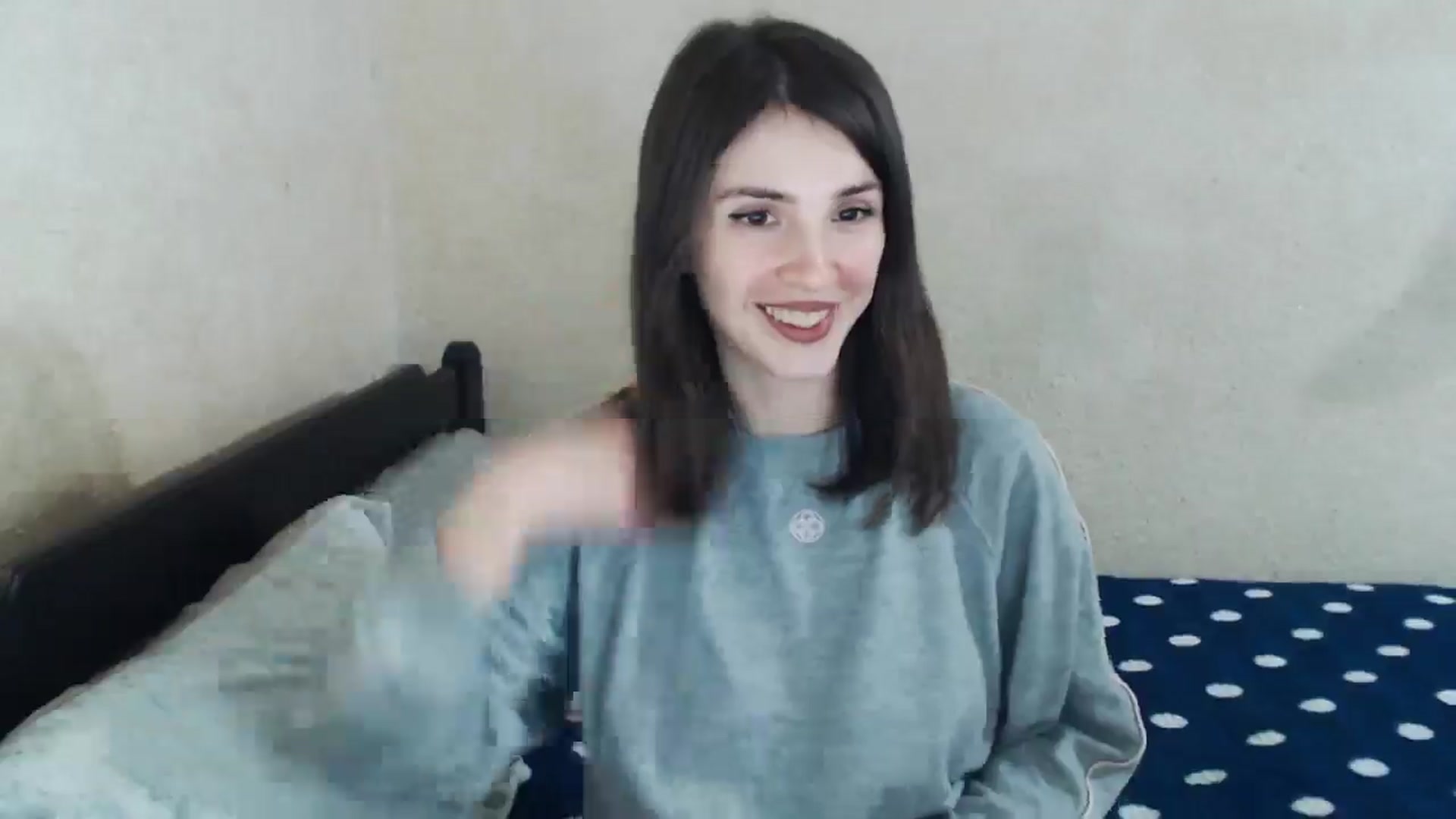 Gallery image thumbnail from MiaRoony's myfreecams stream on, 04/05/2026, 18:51 image 3 of 20
