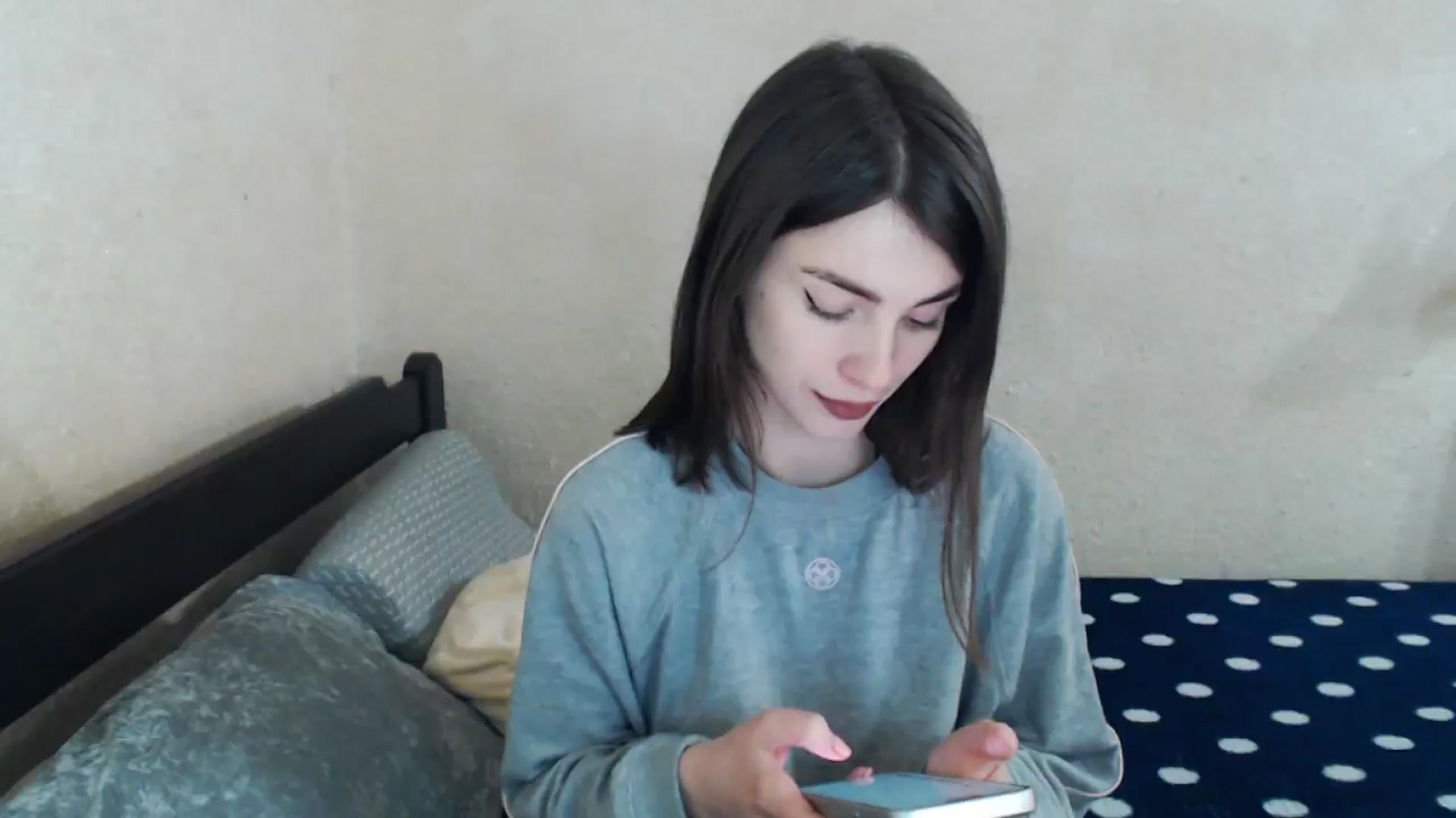 Gallery image thumbnail from MiaRoony's myfreecams stream on, 04/13/2026, 13:38 image 17 of 20