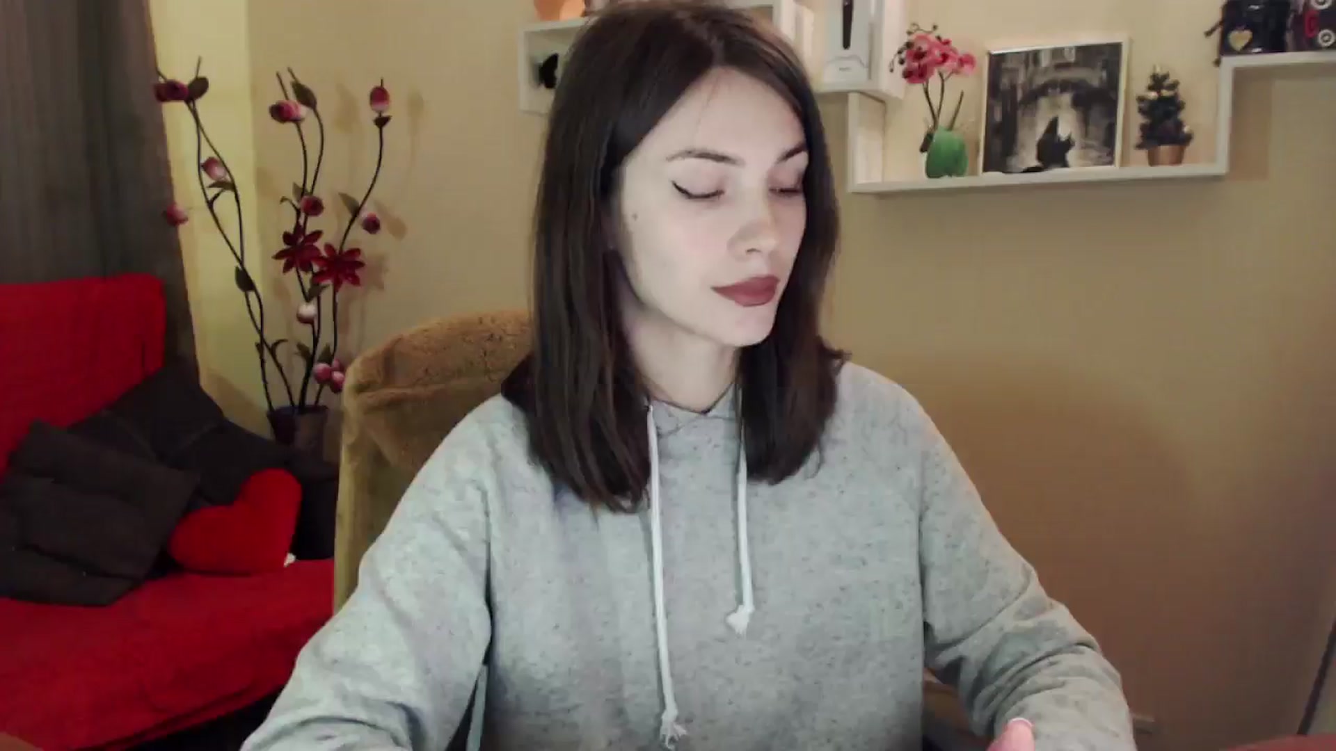 Gallery image thumbnail from MiaRoony's myfreecams stream on, 04/16/2026, 13:31 image 17 of 20