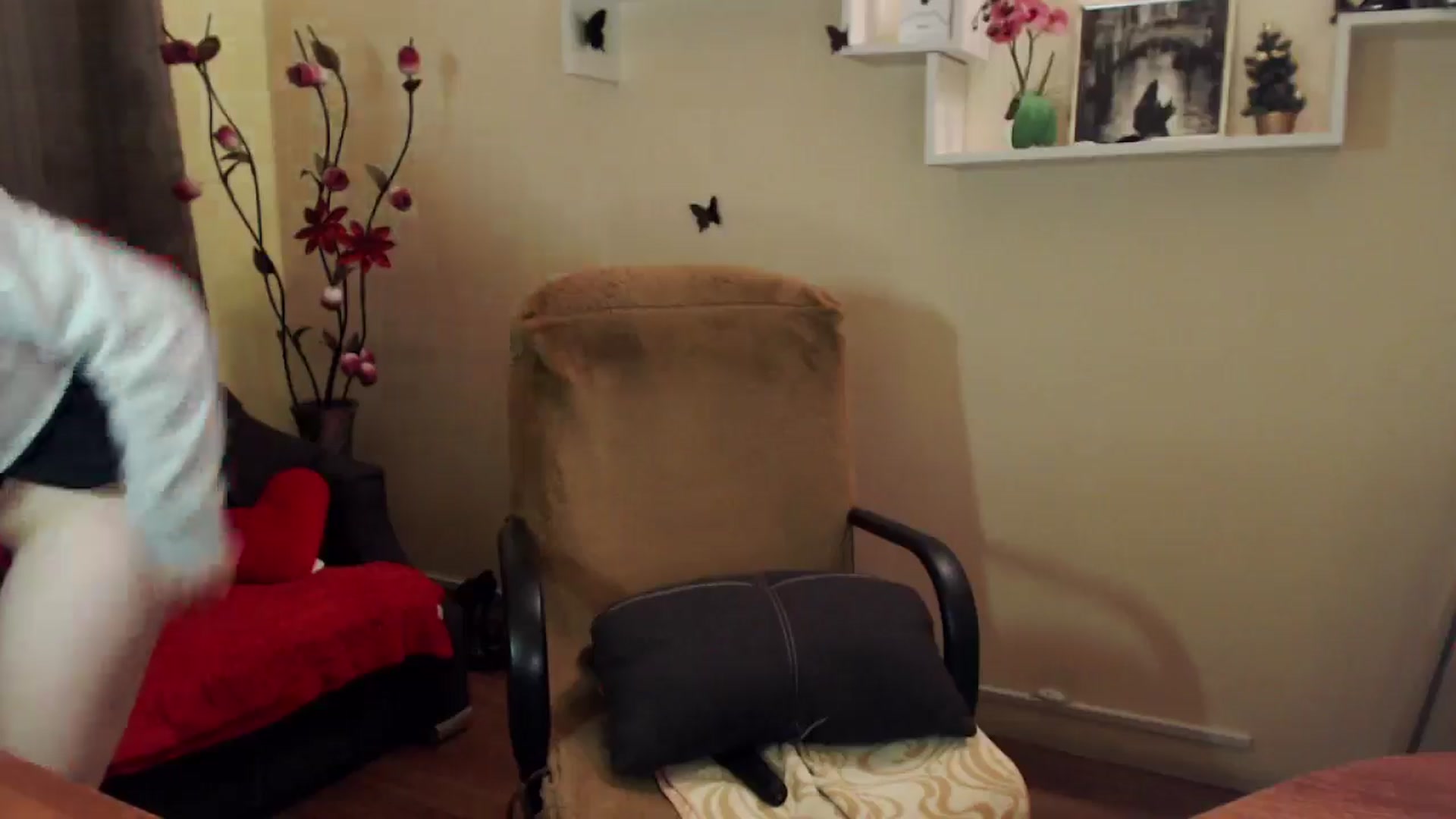 Gallery image thumbnail from MiaRoony's myfreecams stream on, 04/16/2026, 14:18 image 5 of 20