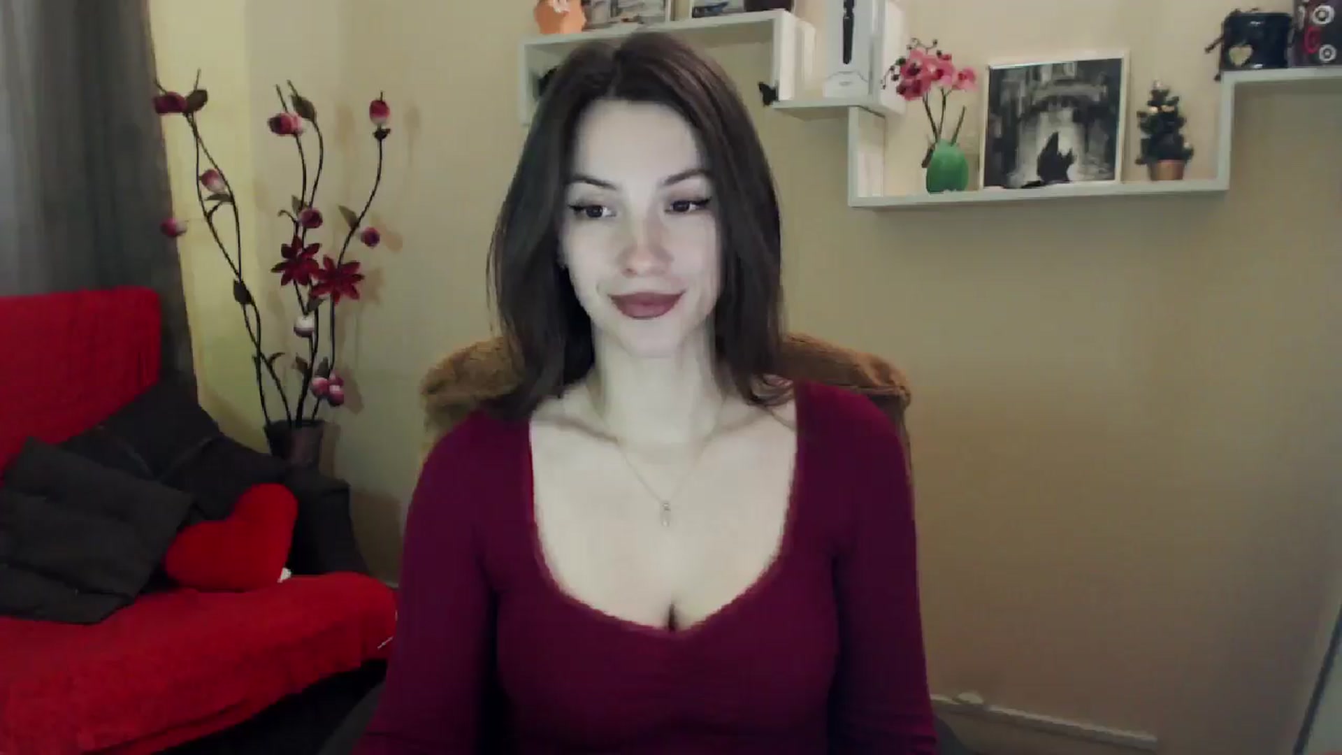 Gallery image thumbnail from MiaRoony's myfreecams stream on, 05/02/2026, 12:01 image 17 of 20