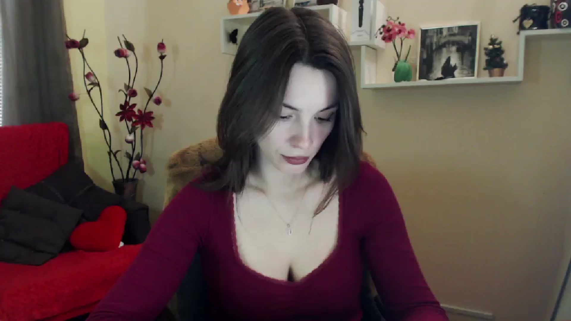 Gallery image thumbnail from MiaRoony's myfreecams stream on, 05/02/2026, 12:01 image 3 of 20