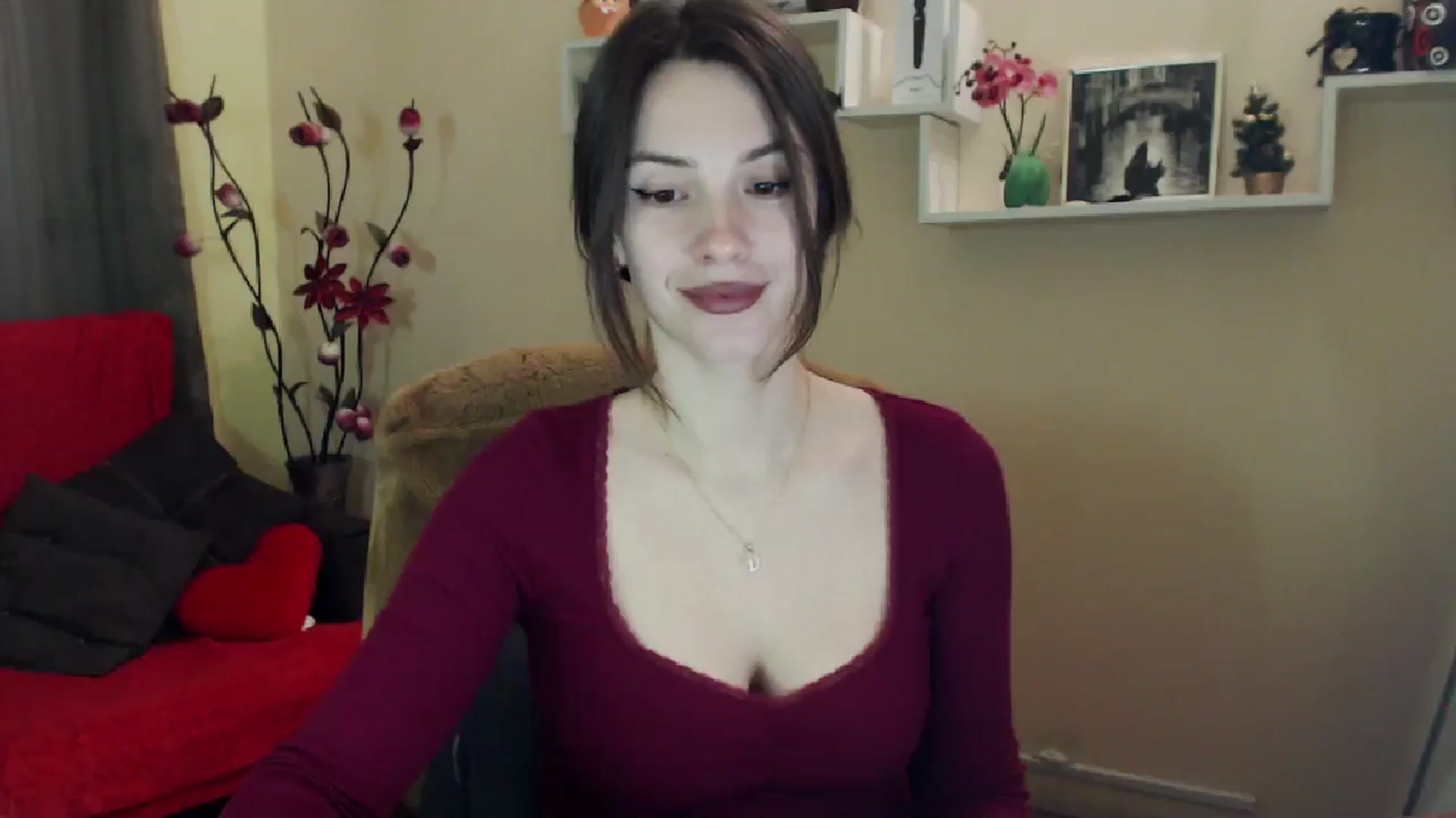 Gallery image thumbnail from MiaRoony's myfreecams stream on, 05/02/2026, 12:43 image 10 of 20