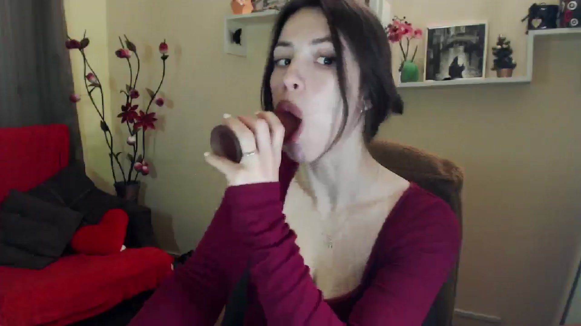 Gallery image thumbnail from MiaRoony's myfreecams stream on, 05/02/2026, 12:43 image 13 of 20