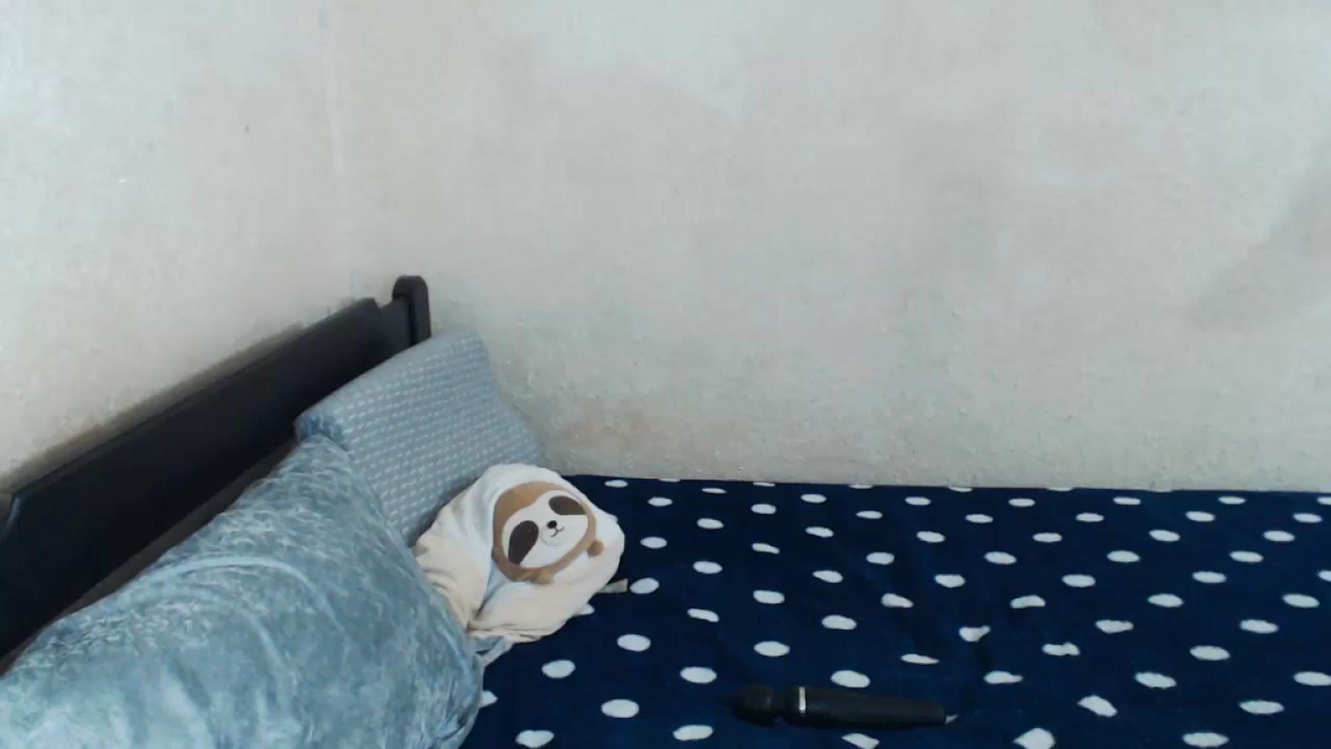 Gallery image thumbnail from MiaRoony's myfreecams stream on, 05/06/2026, 12:23 image 7 of 20
