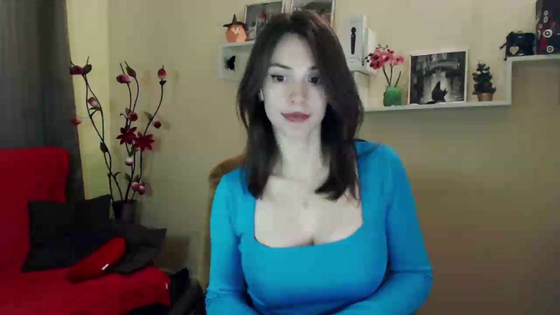 Gallery image thumbnail from MiaRoony's myfreecams stream on, 05/07/2026, 14:48 image 20 of 20