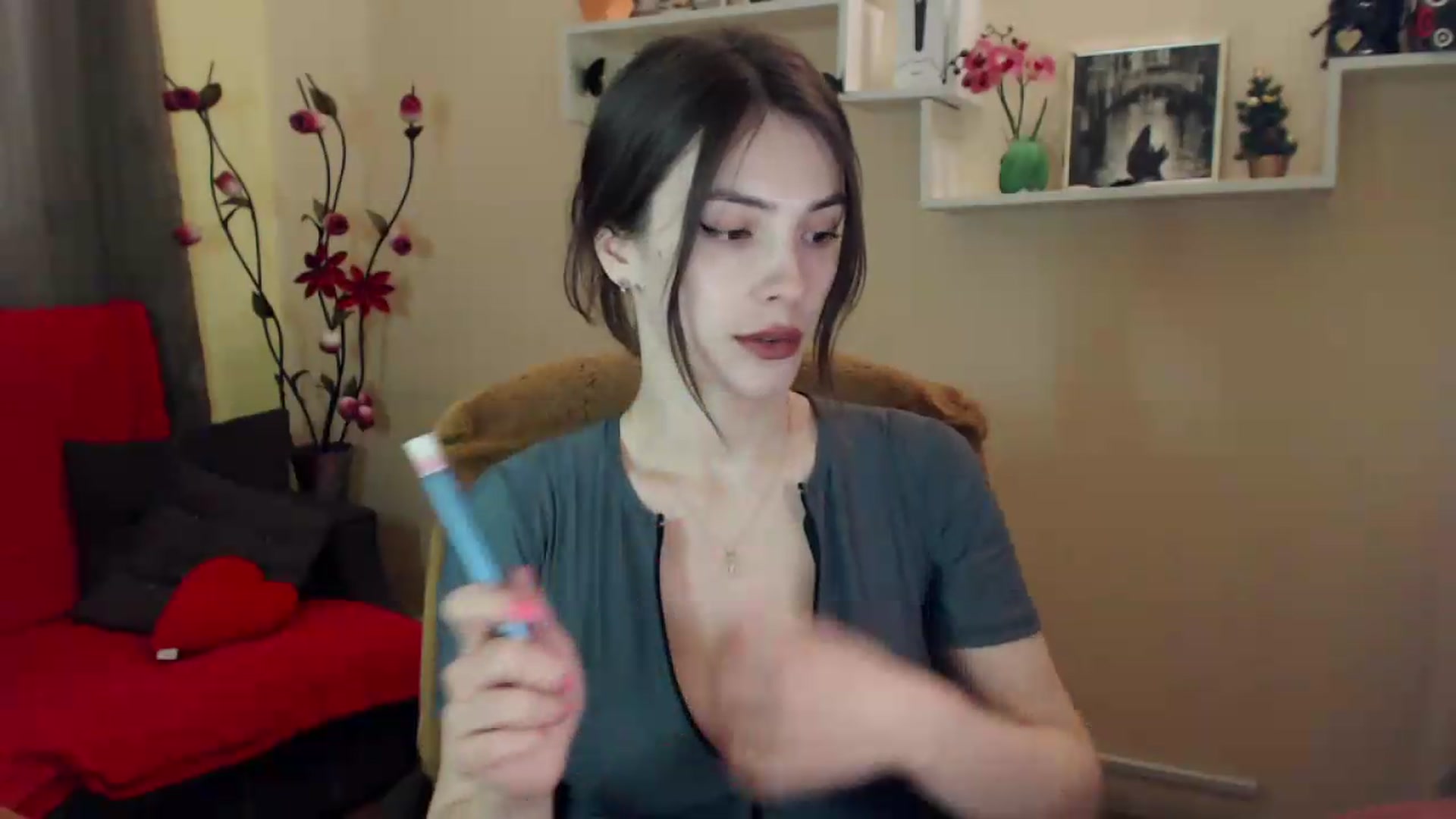 Gallery image thumbnail from MiaRoony's myfreecams stream on, 05/20/2026, 12:24 image 11 of 20