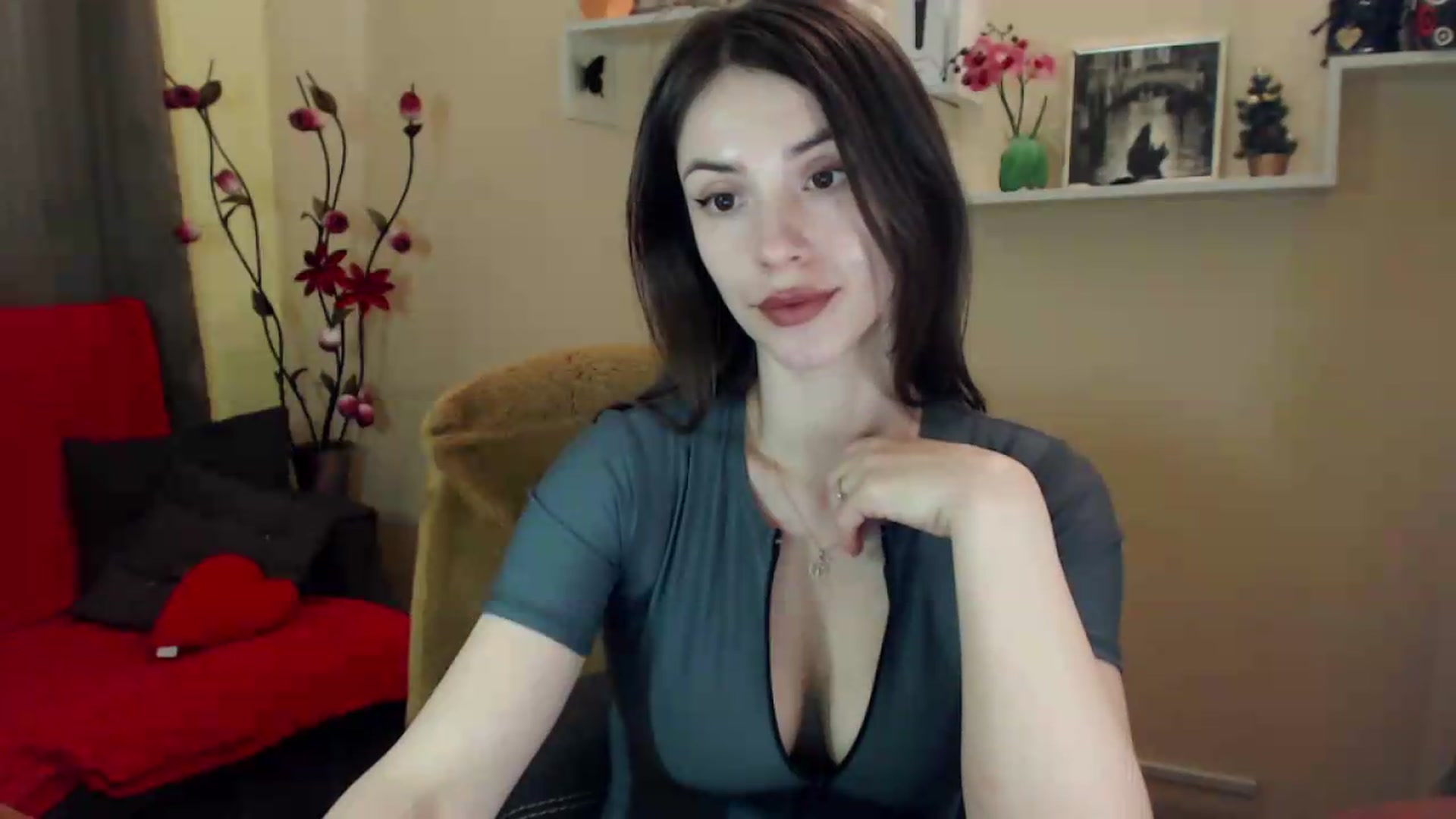 Gallery image thumbnail from MiaRoony's myfreecams stream on, 05/20/2026, 14:24 image 17 of 20