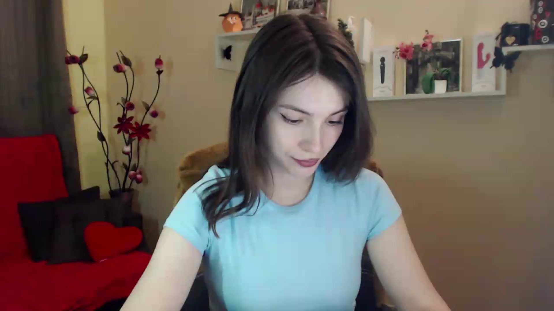 Gallery image thumbnail from MiaRoony's myfreecams stream on, 05/24/2026, 16:46 image 2 of 20