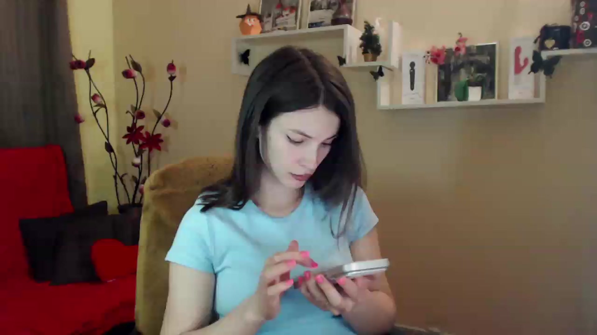 Gallery image thumbnail from MiaRoony's myfreecams stream on, 05/24/2026, 16:46 image 15 of 20