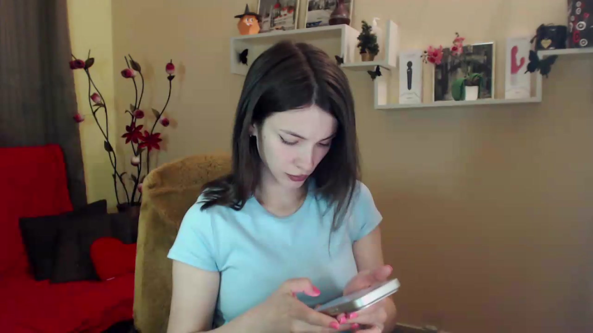 Gallery image thumbnail from MiaRoony's myfreecams stream on, 05/24/2026, 16:46 image 14 of 20