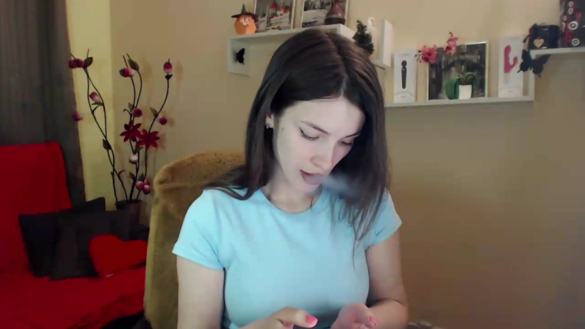 Gallery image thumbnail from MiaRoony's myfreecams stream on, 05/24/2026, 16:46 image 11 of 20