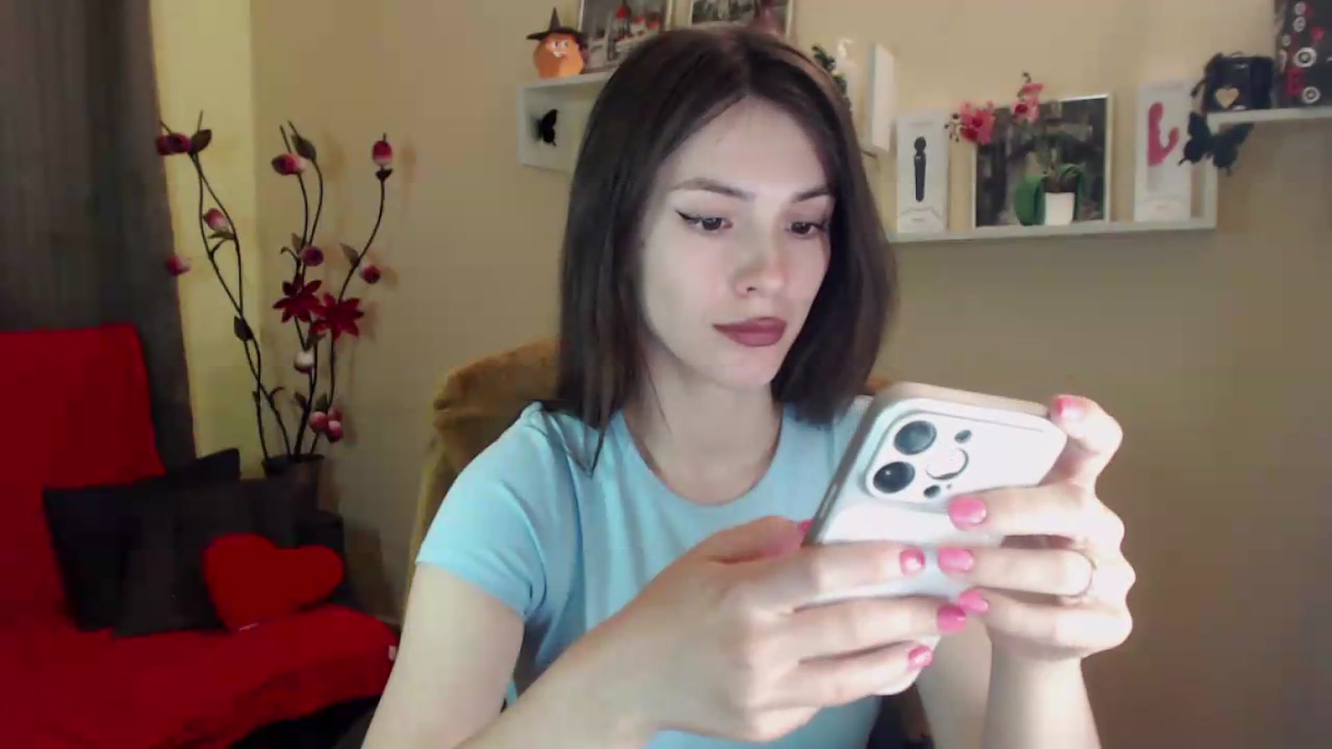 Gallery image thumbnail from MiaRoony's myfreecams stream on, 05/24/2026, 16:46 image 7 of 20