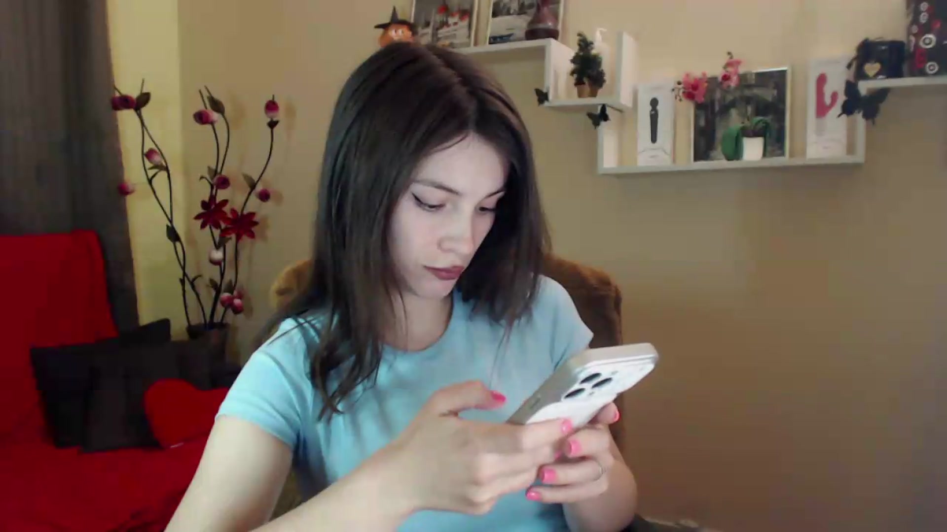 Gallery image thumbnail from MiaRoony's myfreecams stream on, 05/24/2026, 16:46 image 6 of 20