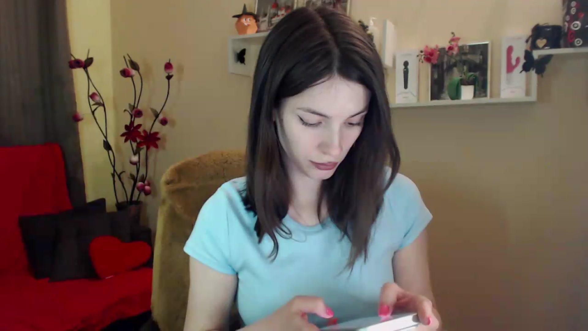 Gallery image thumbnail from MiaRoony's myfreecams stream on, 05/24/2026, 17:34 image 9 of 20