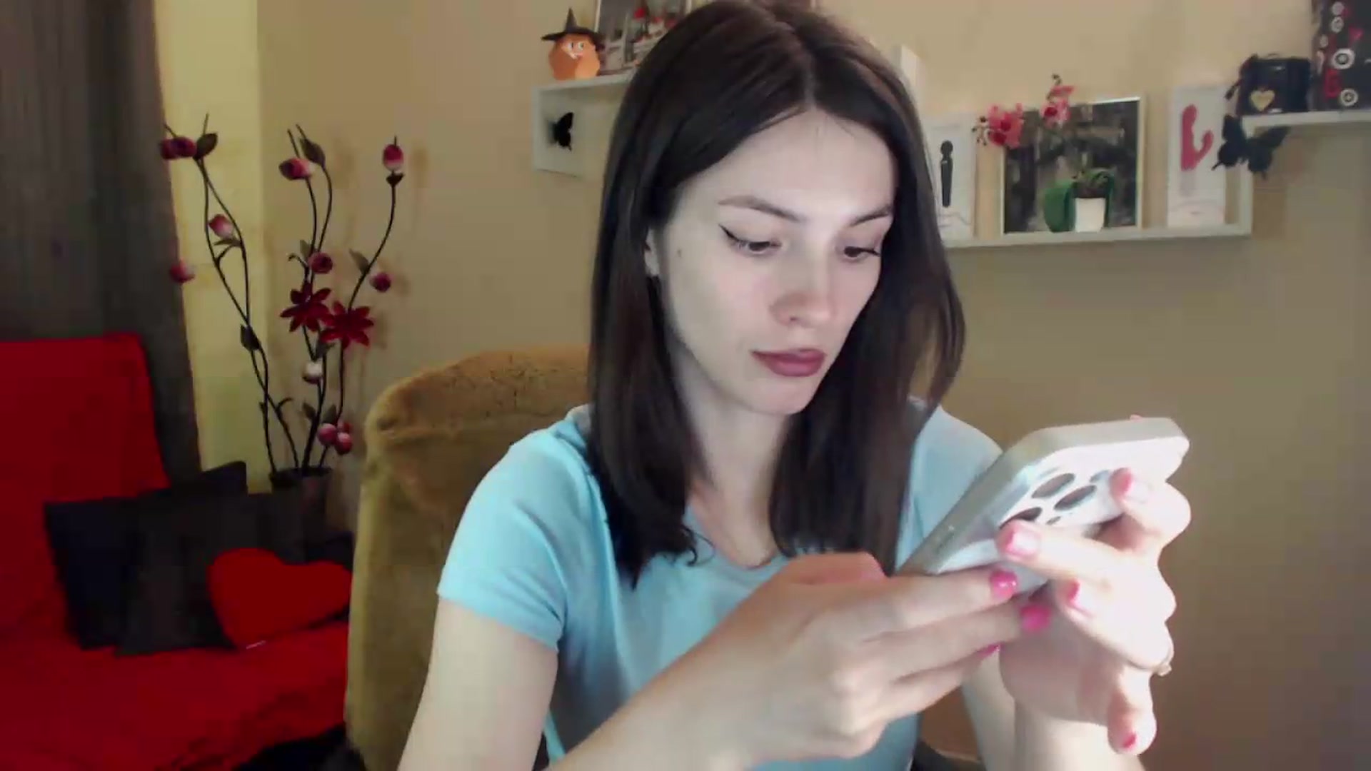Gallery image thumbnail from MiaRoony's myfreecams stream on, 05/24/2026, 17:34 image 3 of 20
