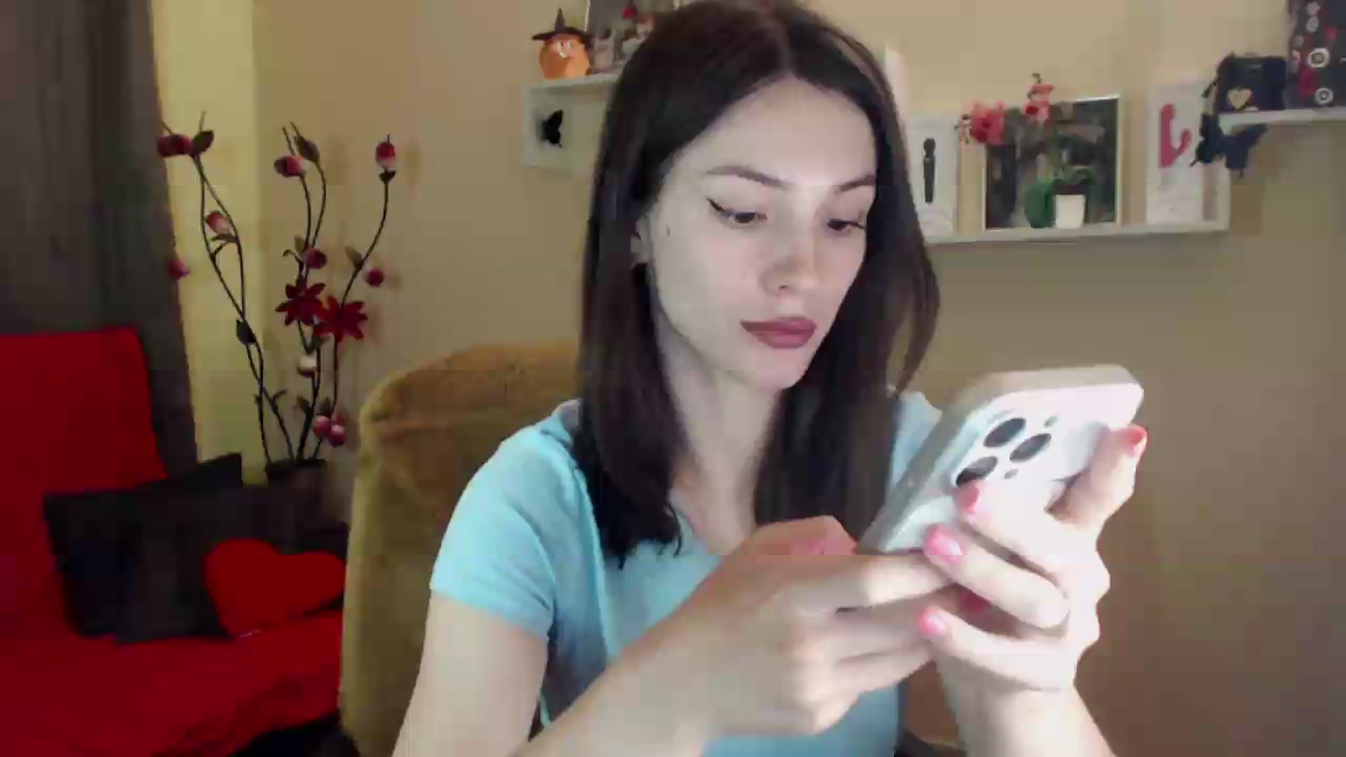 Gallery image thumbnail from MiaRoony's myfreecams stream on, 05/24/2026, 17:34 image 1 of 20