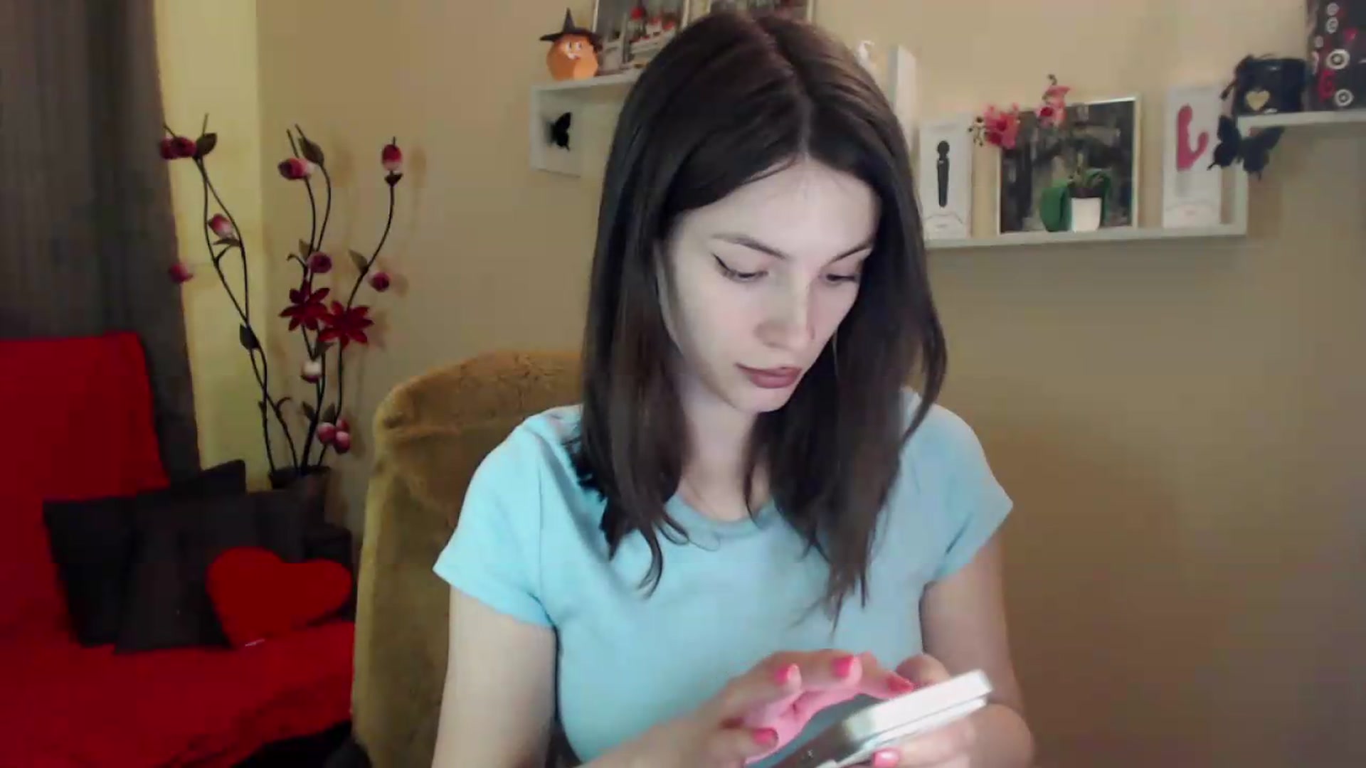 Gallery image thumbnail from MiaRoony's myfreecams stream on, 05/24/2026, 17:34 image 8 of 20