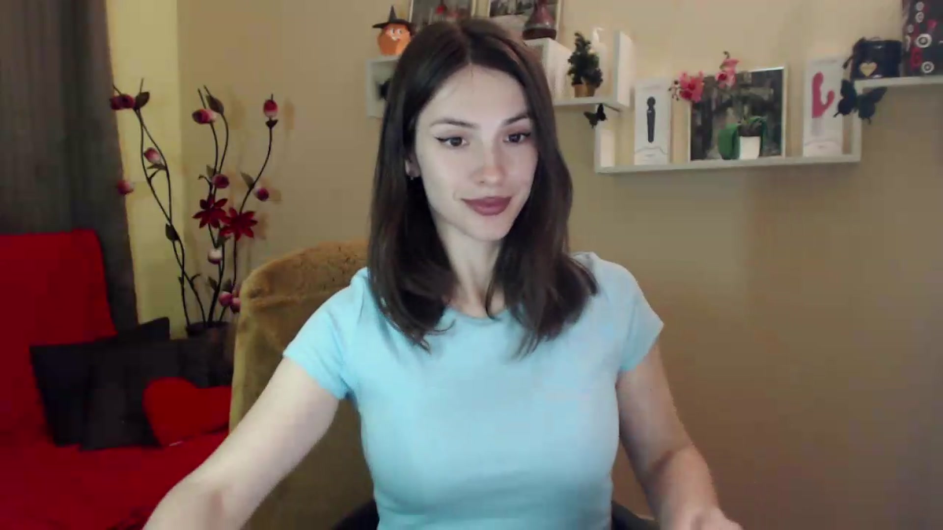 Gallery image thumbnail from MiaRoony's myfreecams stream on, 05/24/2026, 17:34 image 15 of 20