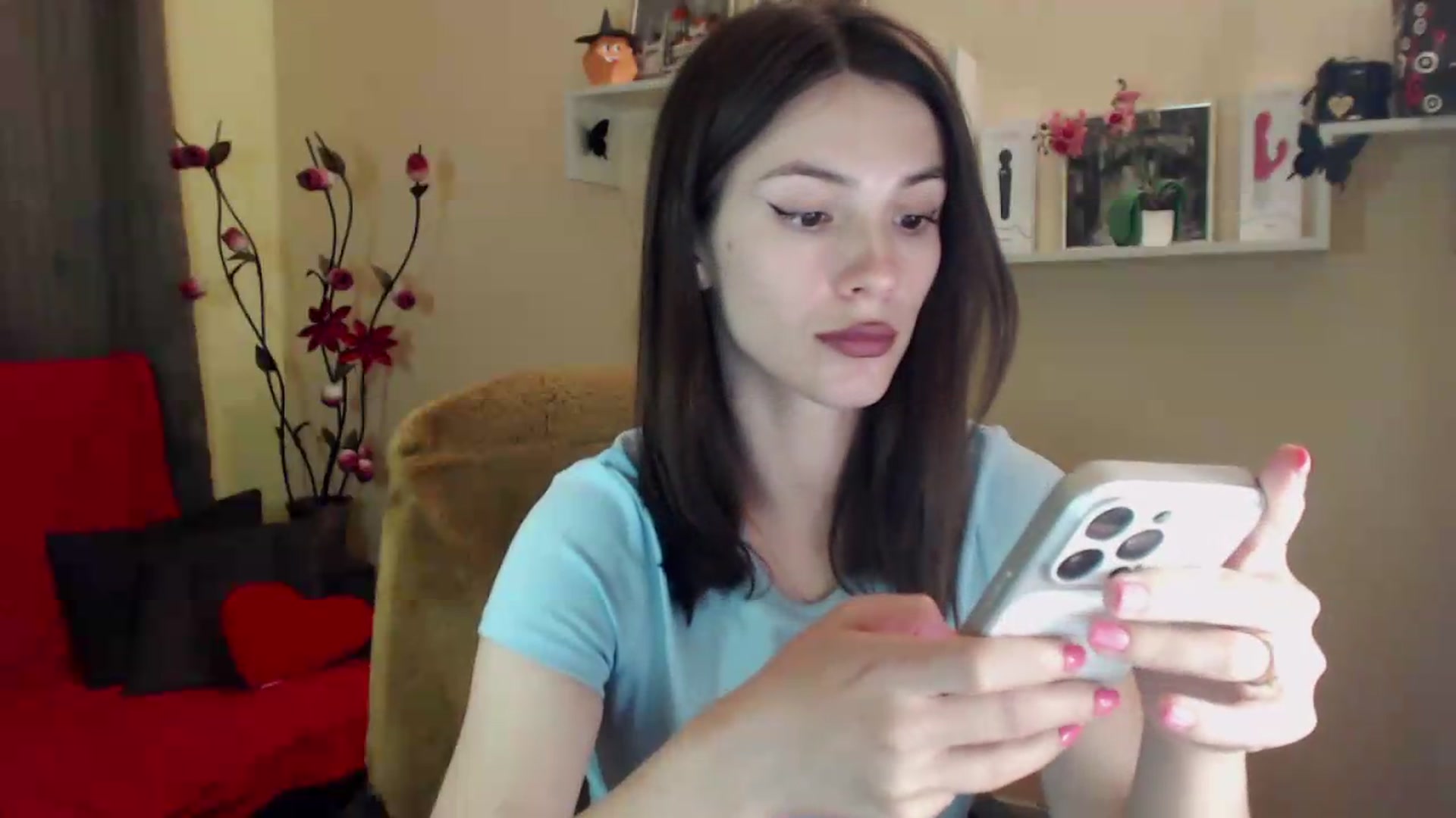 Gallery image thumbnail from MiaRoony's myfreecams stream on, 05/24/2026, 17:34 image 4 of 20
