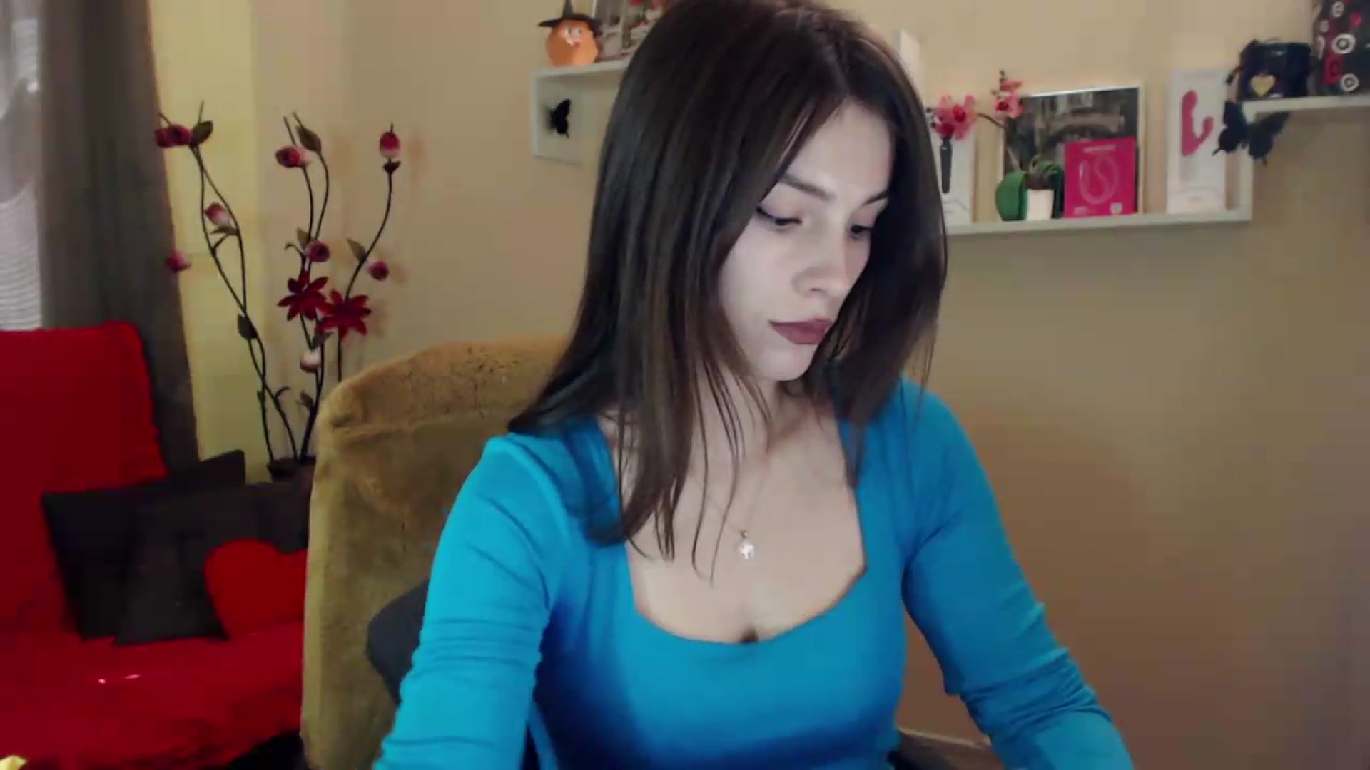 Gallery image thumbnail from MiaRoony's myfreecams stream on, 05/26/2026, 11:28 image 10 of 20
