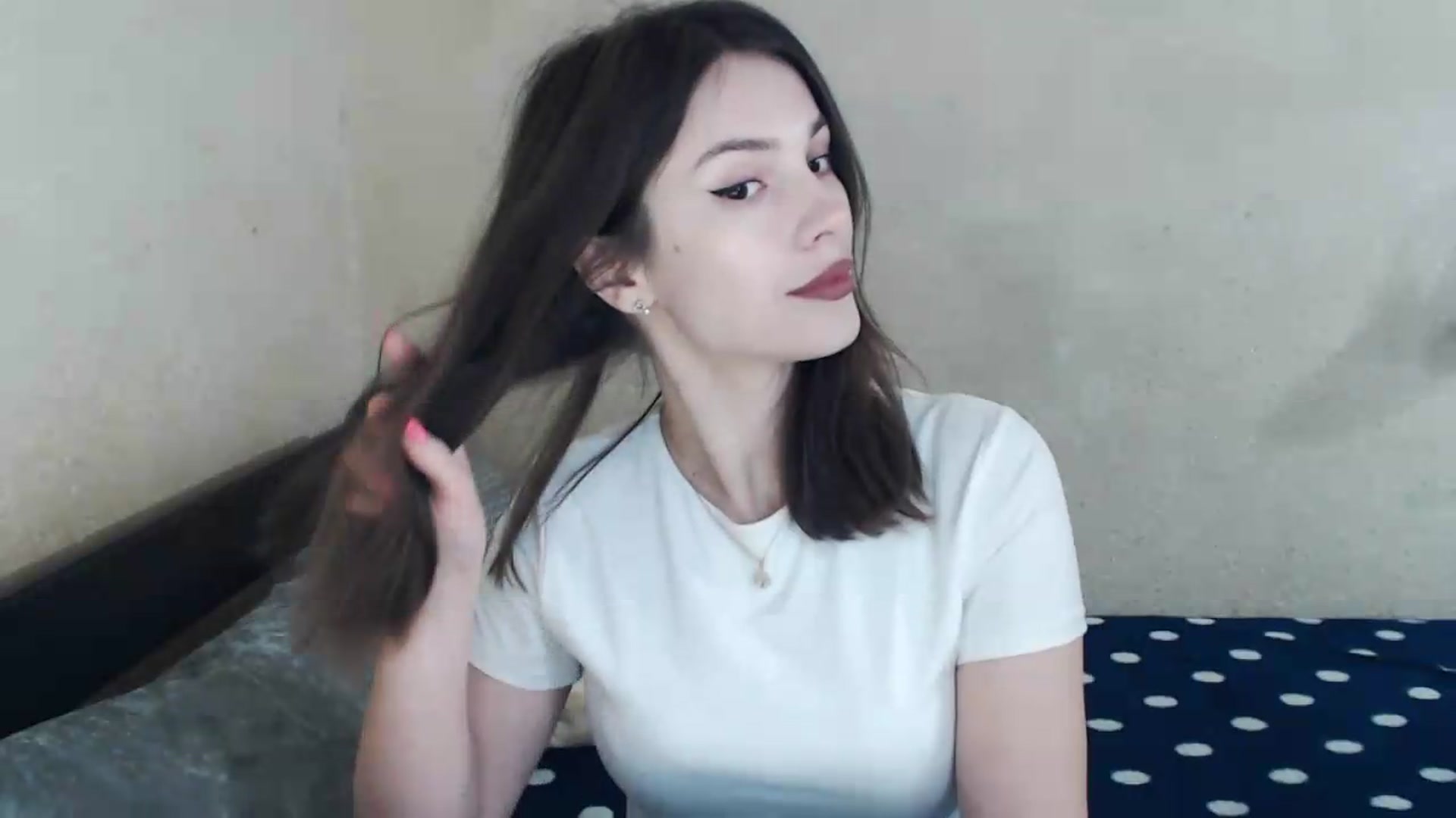Gallery image thumbnail from MiaRoony's myfreecams stream on, 05/30/2026, 16:38 image 6 of 20