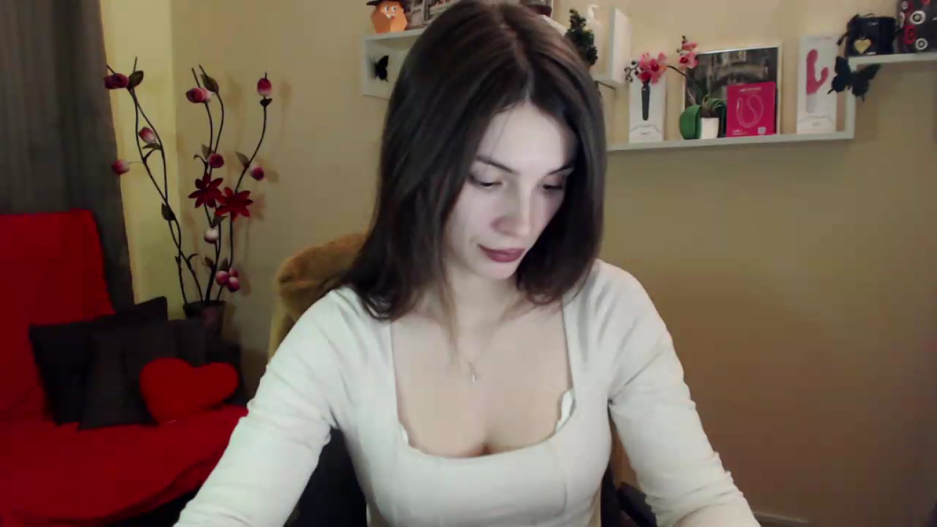 Gallery image thumbnail from MiaRoony's myfreecams stream on, 05/31/2026, 17:38 image 13 of 20