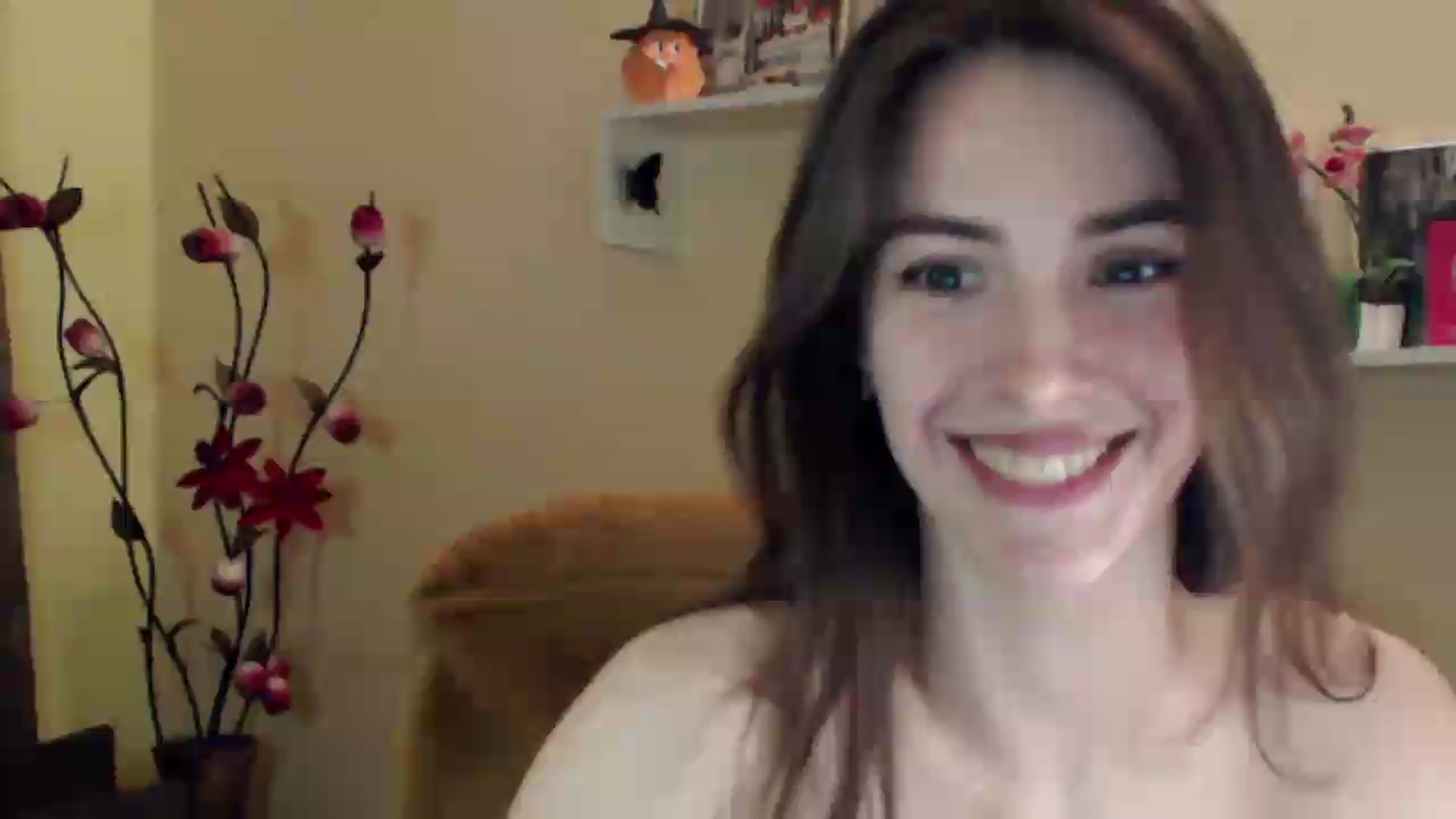 Gallery image thumbnail from MiaRoony's myfreecams stream on, 06/01/2026, 16:43 image 17 of 20