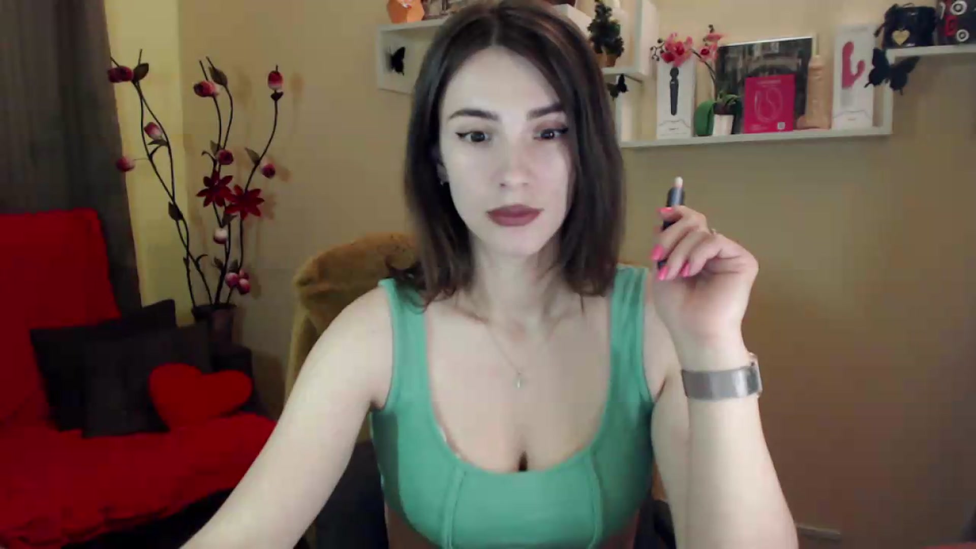 Gallery image thumbnail from MiaRoony's myfreecams stream on, 06/01/2026, 18:31 image 17 of 20