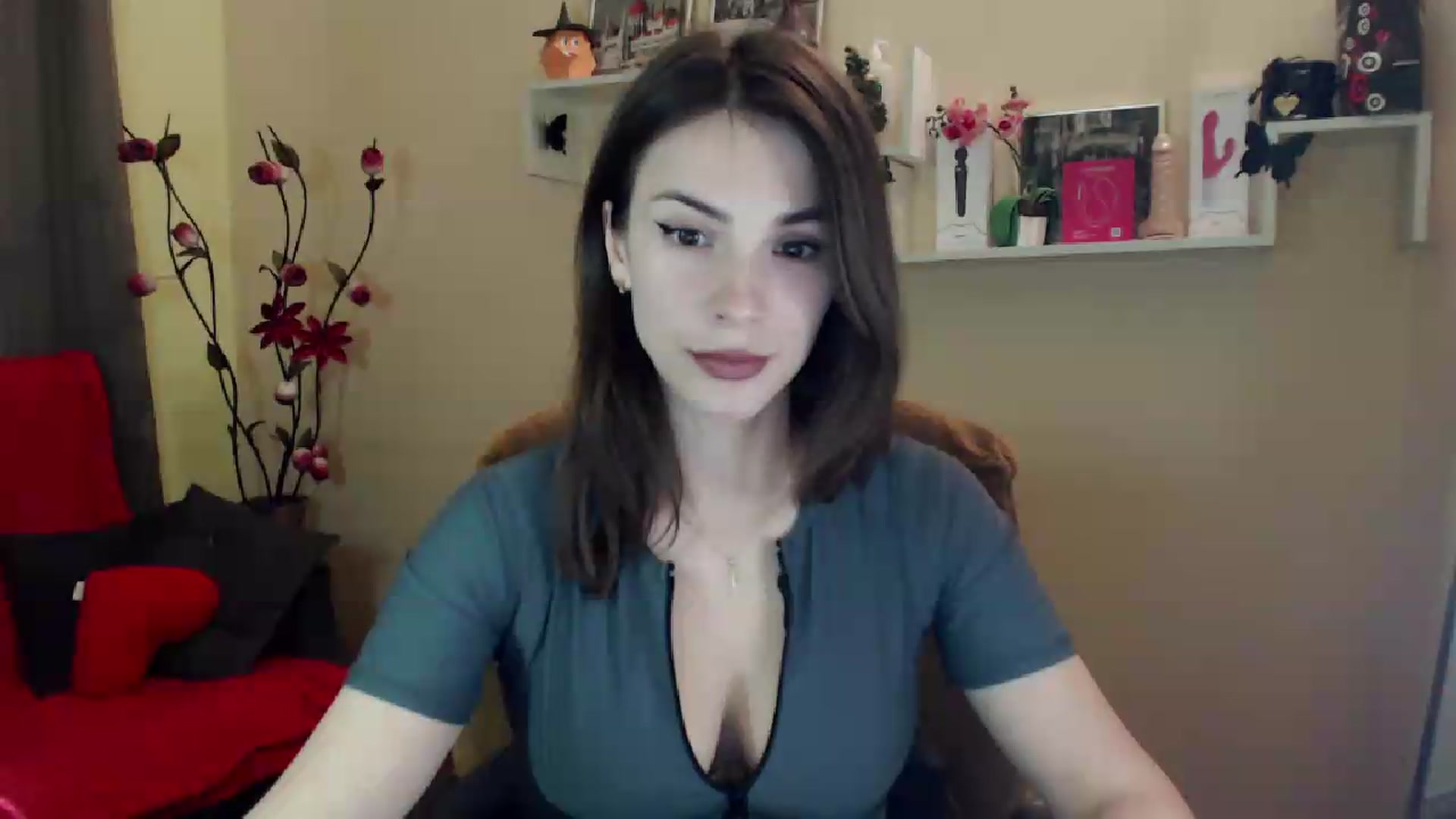 Gallery image thumbnail from MiaRoony's myfreecams stream on, 06/03/2026, 12:12 image 5 of 20