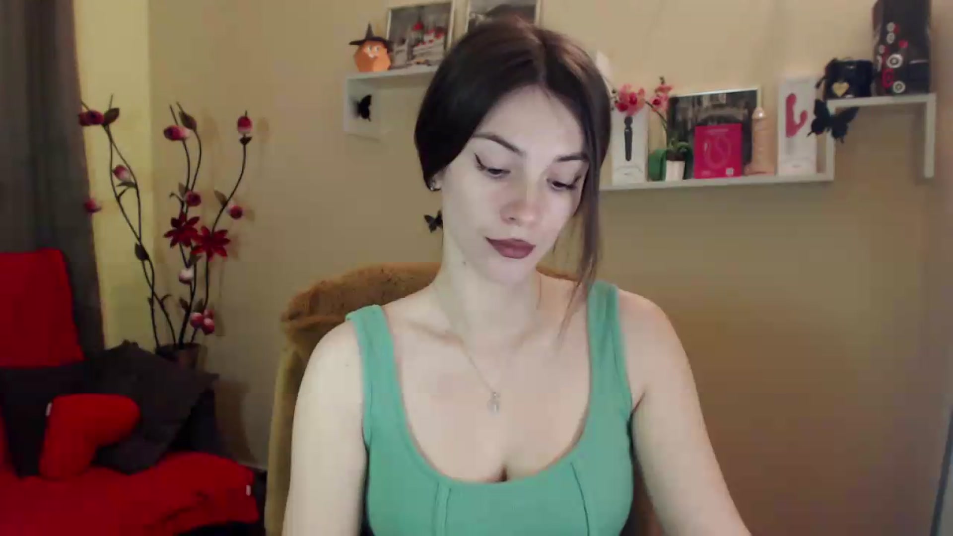 Gallery image thumbnail from MiaRoony's myfreecams stream on, 06/07/2026, 10:33 image 12 of 20