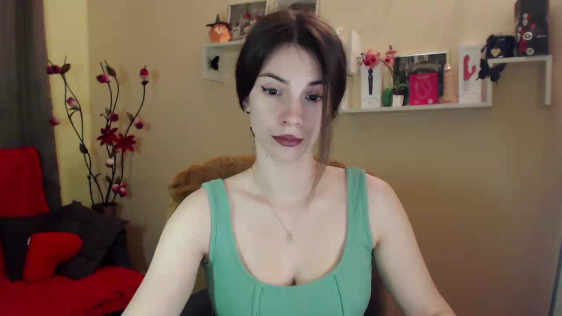 Gallery image thumbnail from MiaRoony's myfreecams stream on, 06/07/2026, 10:33 image 5 of 20