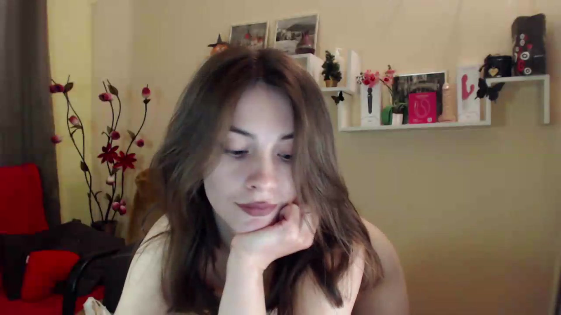 Gallery image thumbnail from MiaRoony's myfreecams stream on, 06/07/2026, 13:28 image 8 of 20