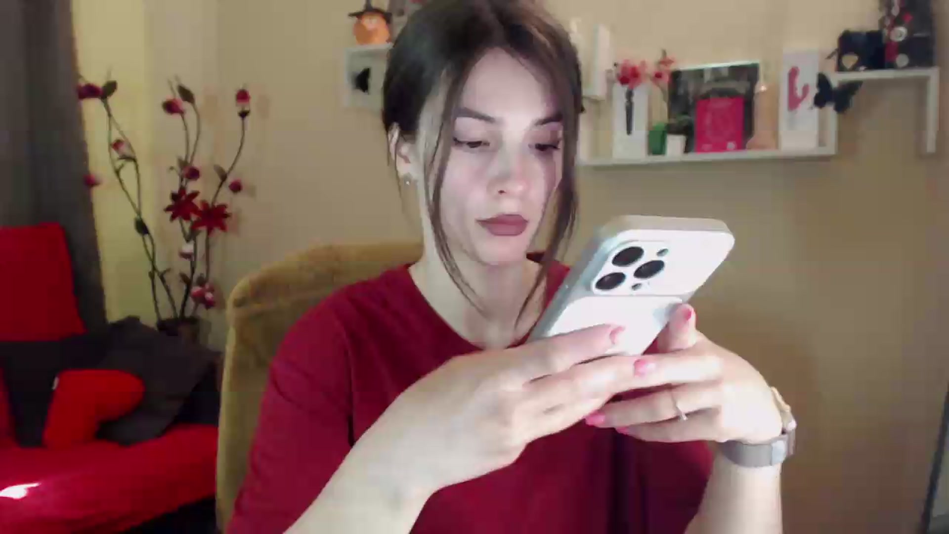 Gallery image thumbnail from MiaRoony's myfreecams stream on, 06/12/2026, 11:20 image 16 of 20