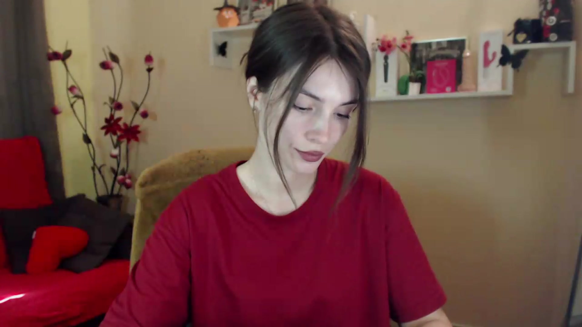 Gallery image thumbnail from MiaRoony's myfreecams stream on, 06/12/2026, 11:20 image 2 of 20