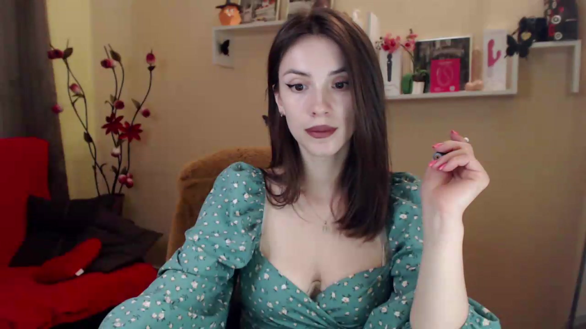Gallery image thumbnail from MiaRoony's myfreecams stream on, 06/13/2026, 11:11 image 13 of 20