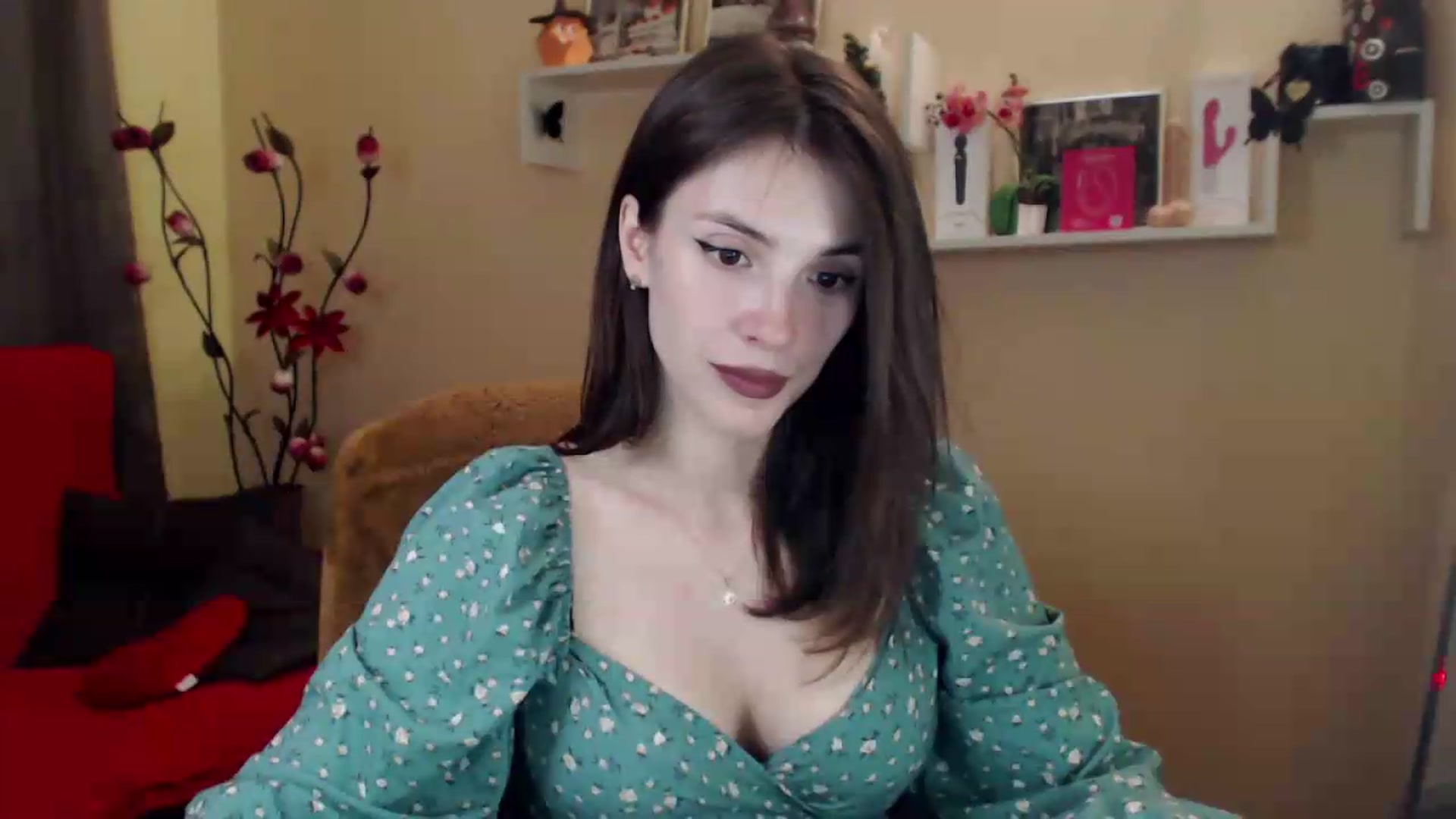 Gallery image thumbnail from MiaRoony's myfreecams stream on, 06/13/2026, 17:00 image 4 of 20