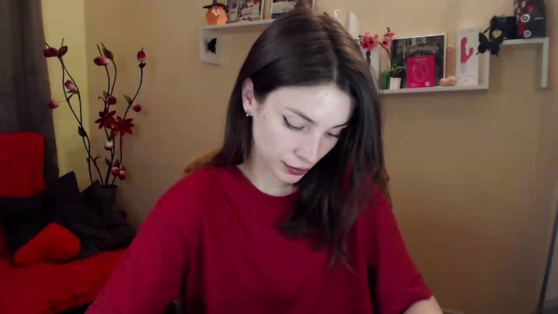 Gallery image thumbnail from MiaRoony's myfreecams stream on, 06/14/2026, 16:12 image 5 of 20