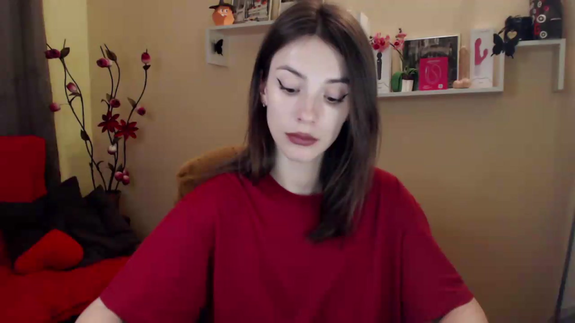 Gallery image thumbnail from MiaRoony's myfreecams stream on, 06/14/2026, 16:12 image 10 of 20