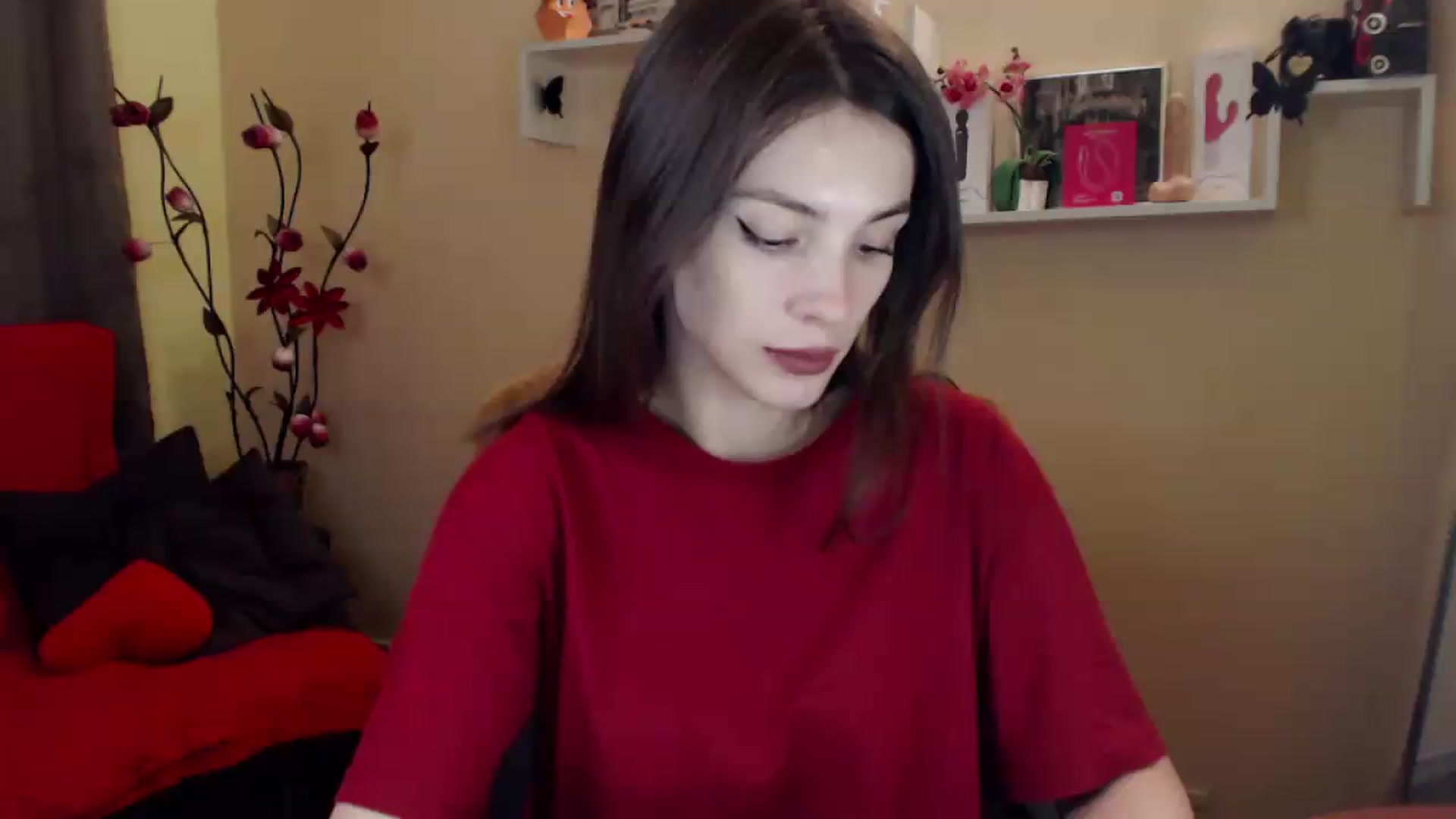 Gallery image thumbnail from MiaRoony's myfreecams stream on, 06/14/2026, 16:12 image 1 of 20