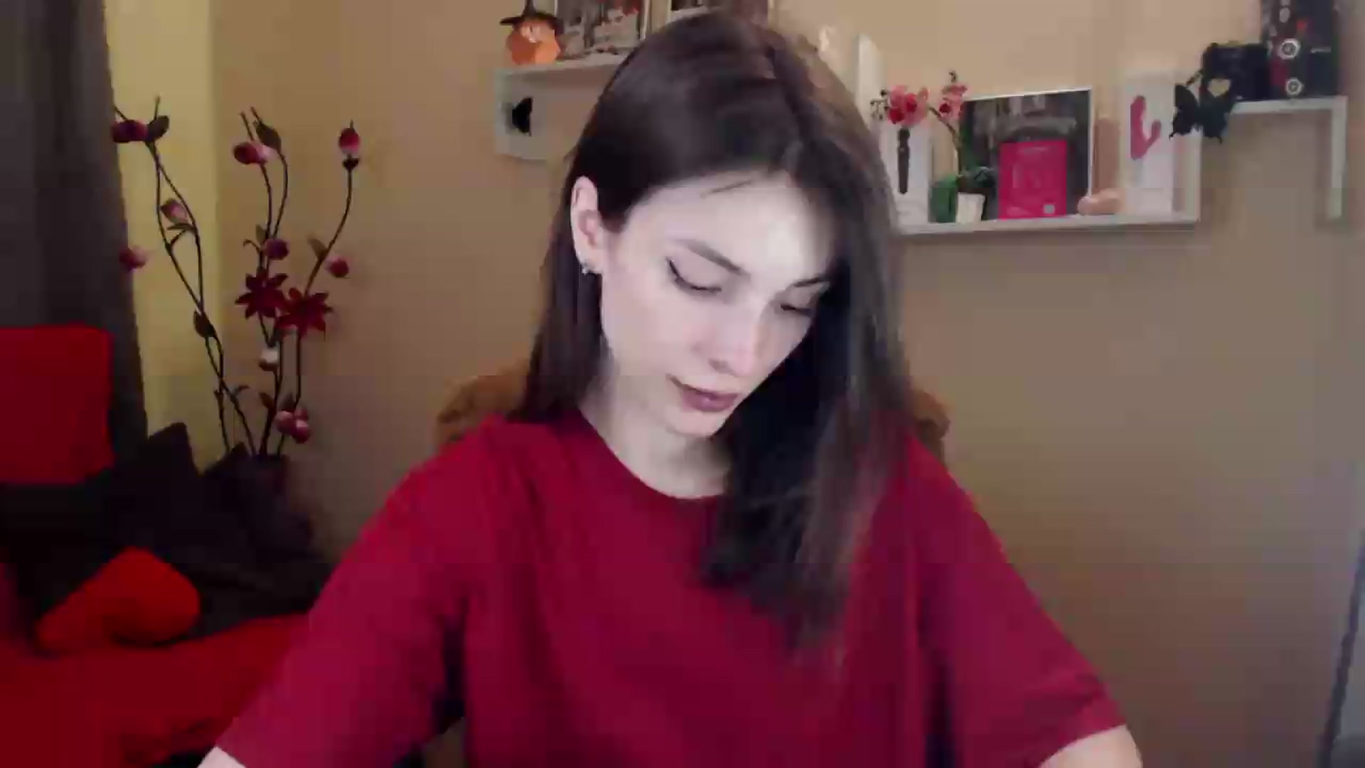 Gallery image thumbnail from MiaRoony's myfreecams stream on, 06/14/2026, 18:09 image 15 of 20