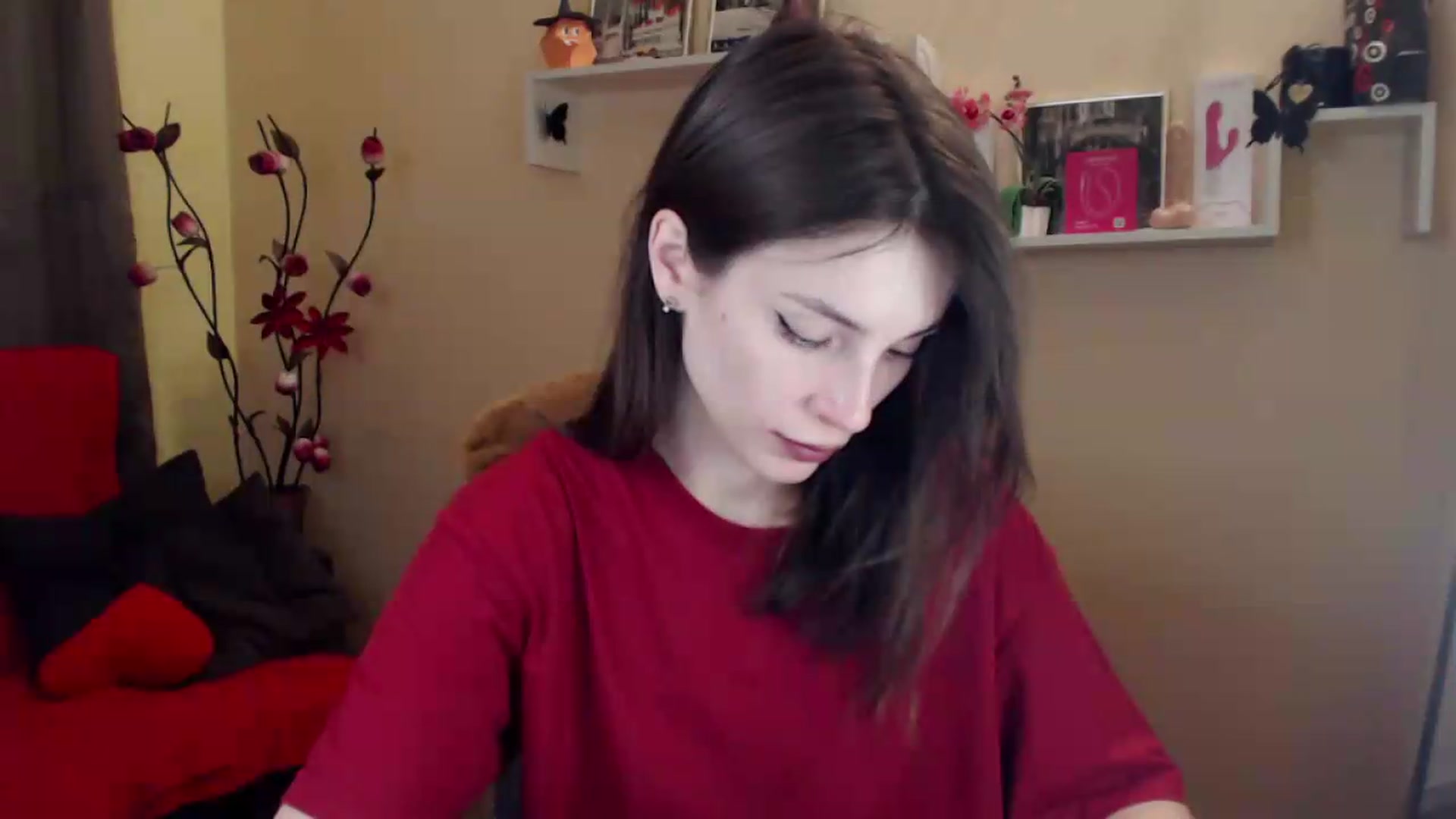 Gallery image thumbnail from MiaRoony's myfreecams stream on, 06/14/2026, 18:09 image 18 of 20