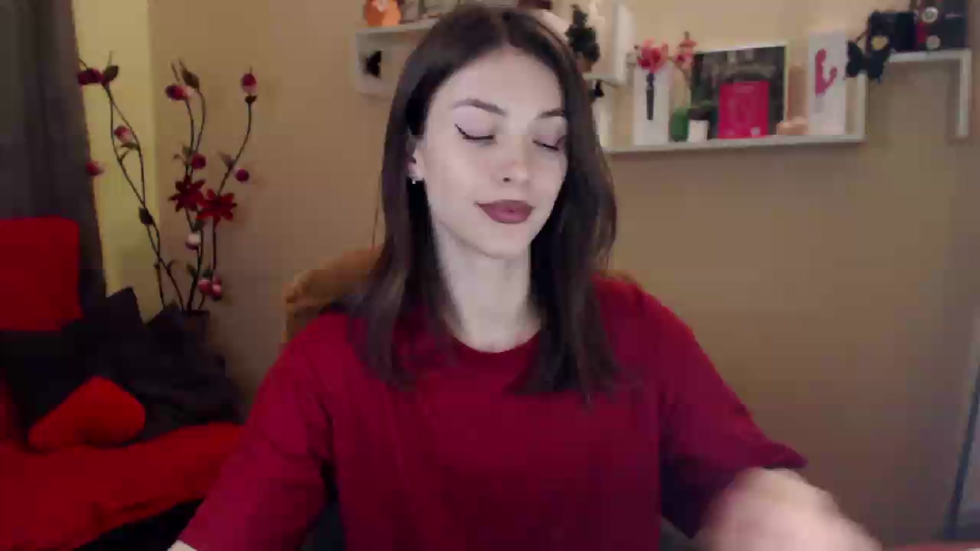 Gallery image thumbnail from MiaRoony's myfreecams stream on, 06/18/2026, 17:26 image 8 of 20