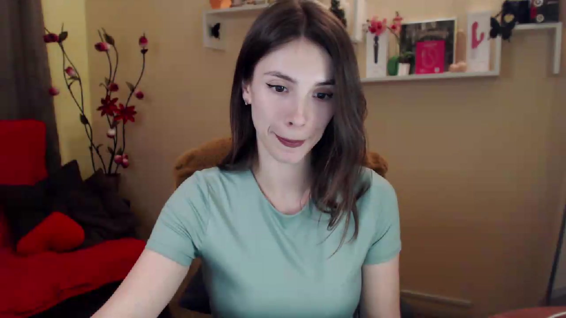 Gallery image thumbnail from MiaRoony's myfreecams stream on, 06/18/2026, 18:35 image 5 of 20