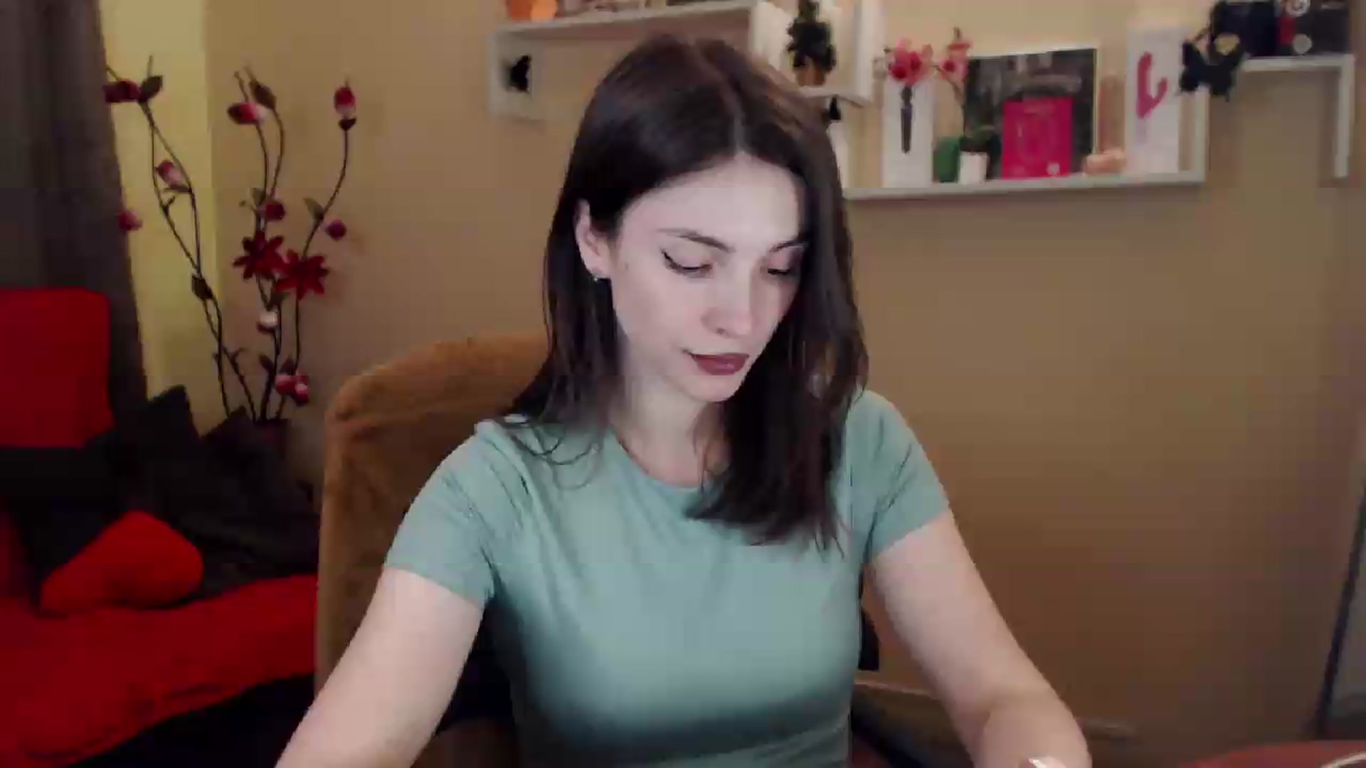Gallery image thumbnail from MiaRoony's myfreecams stream on, 06/18/2026, 18:35 image 1 of 20