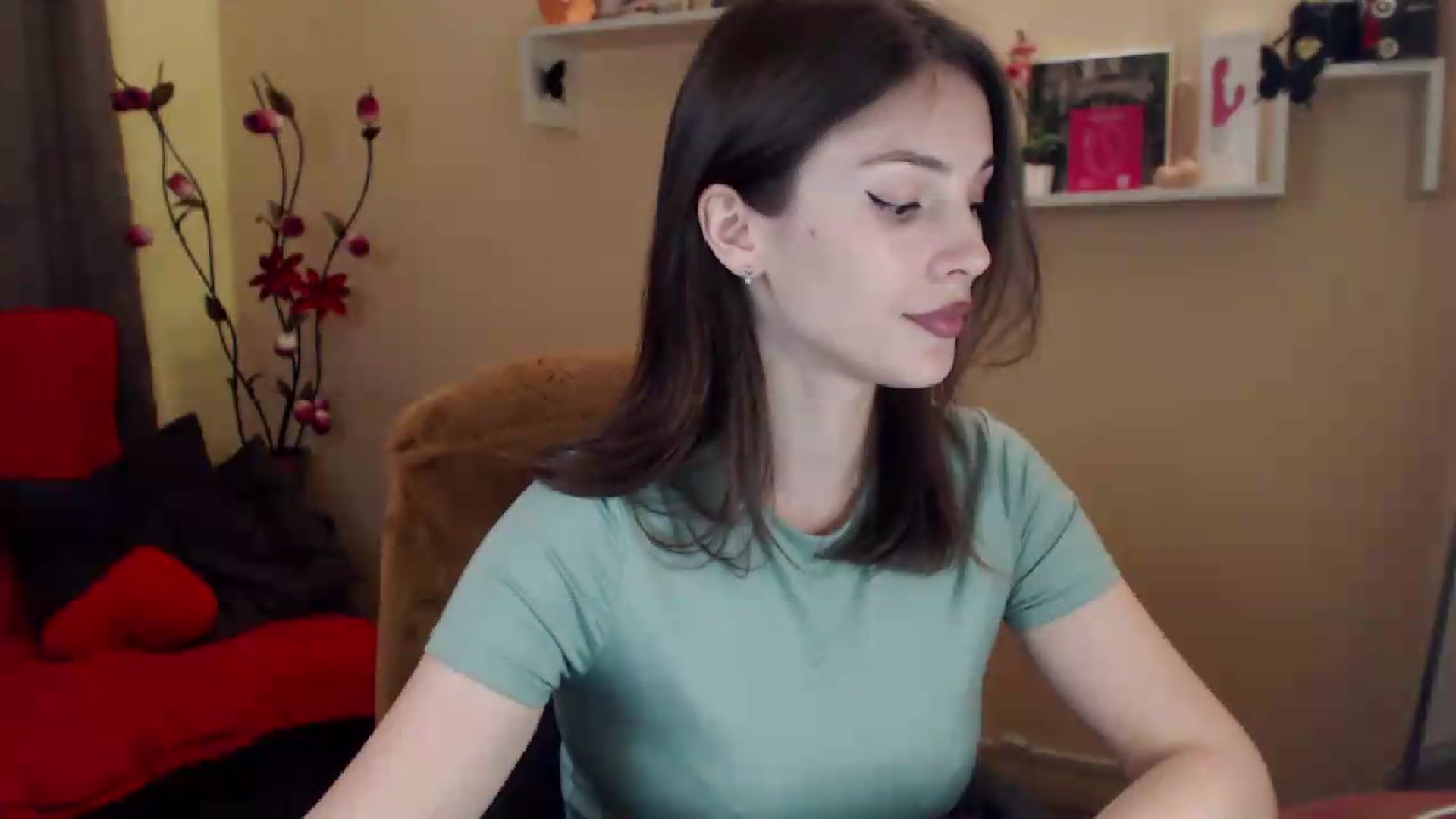 Gallery image thumbnail from MiaRoony's myfreecams stream on, 06/18/2026, 18:35 image 20 of 20