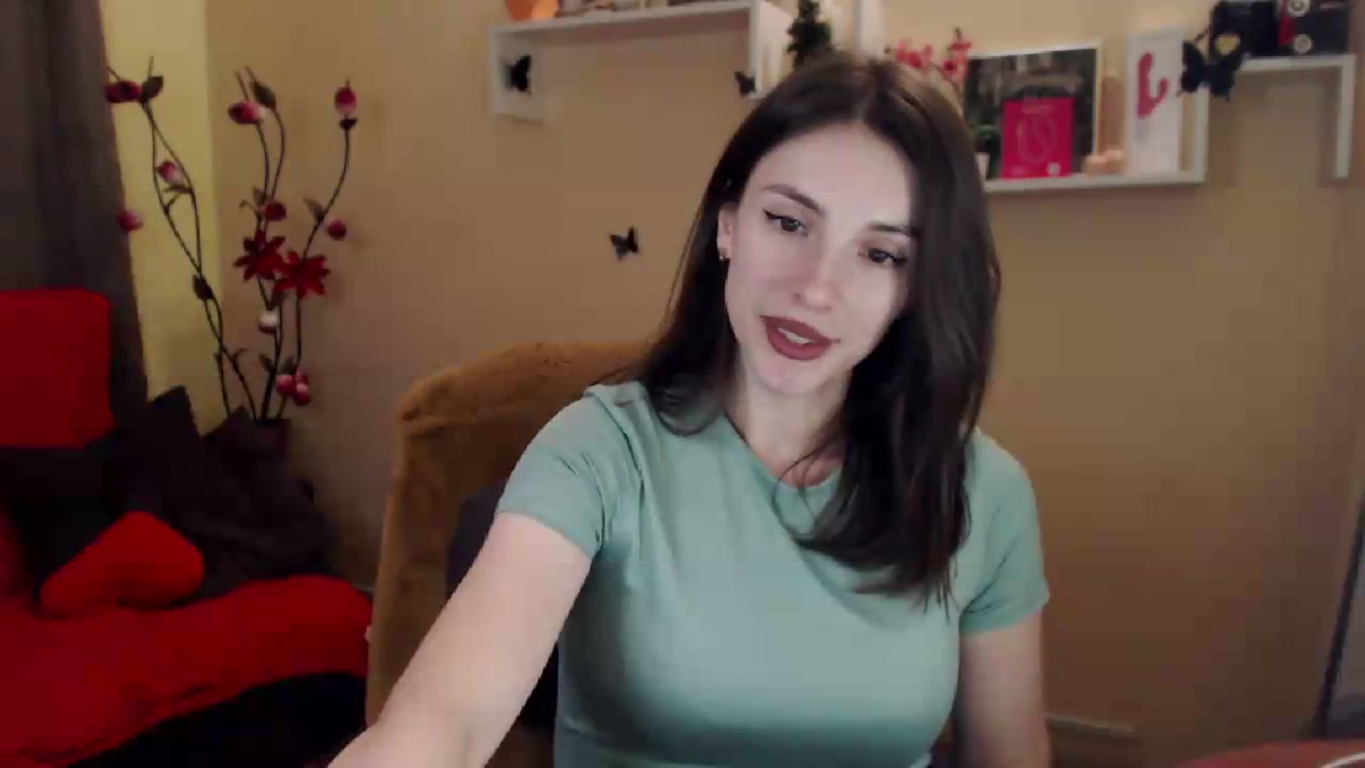Gallery image thumbnail from MiaRoony's myfreecams stream on, 06/18/2026, 18:35 image 2 of 20
