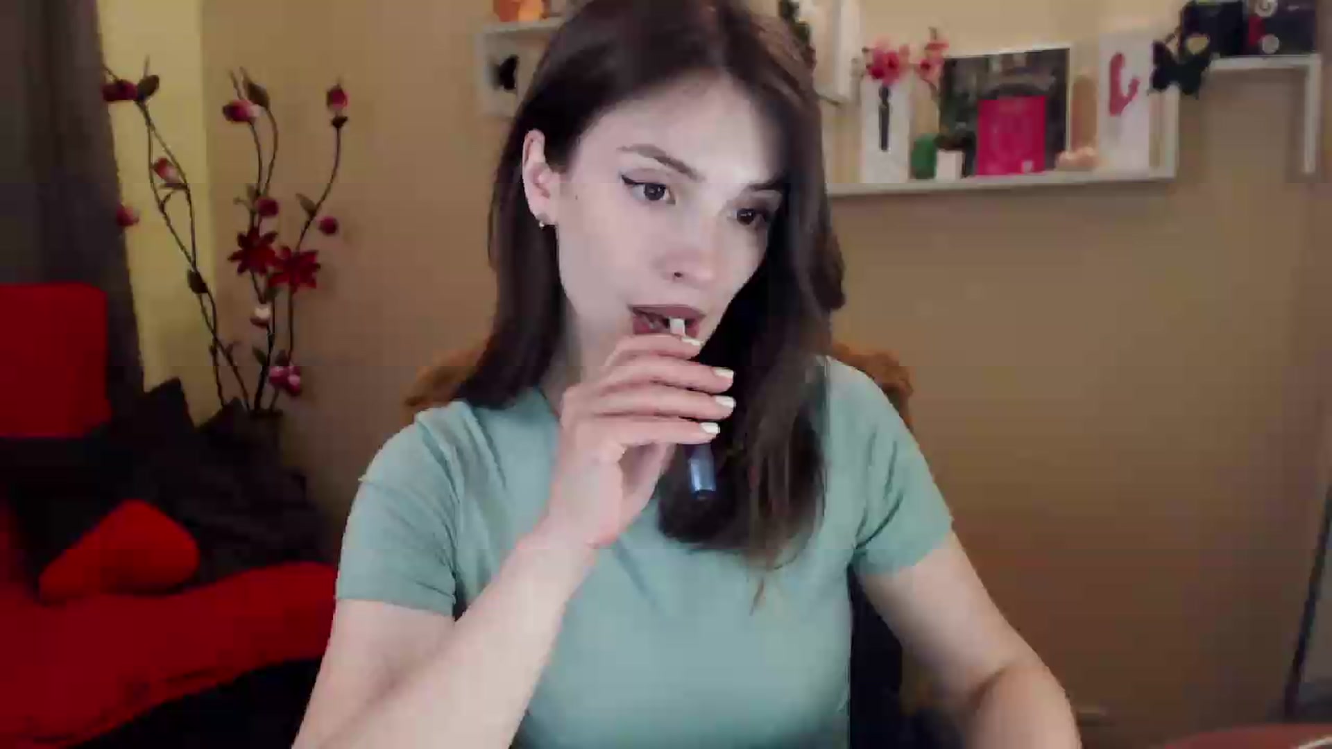 Gallery image thumbnail from MiaRoony's myfreecams stream on, 06/18/2026, 18:35 image 18 of 20